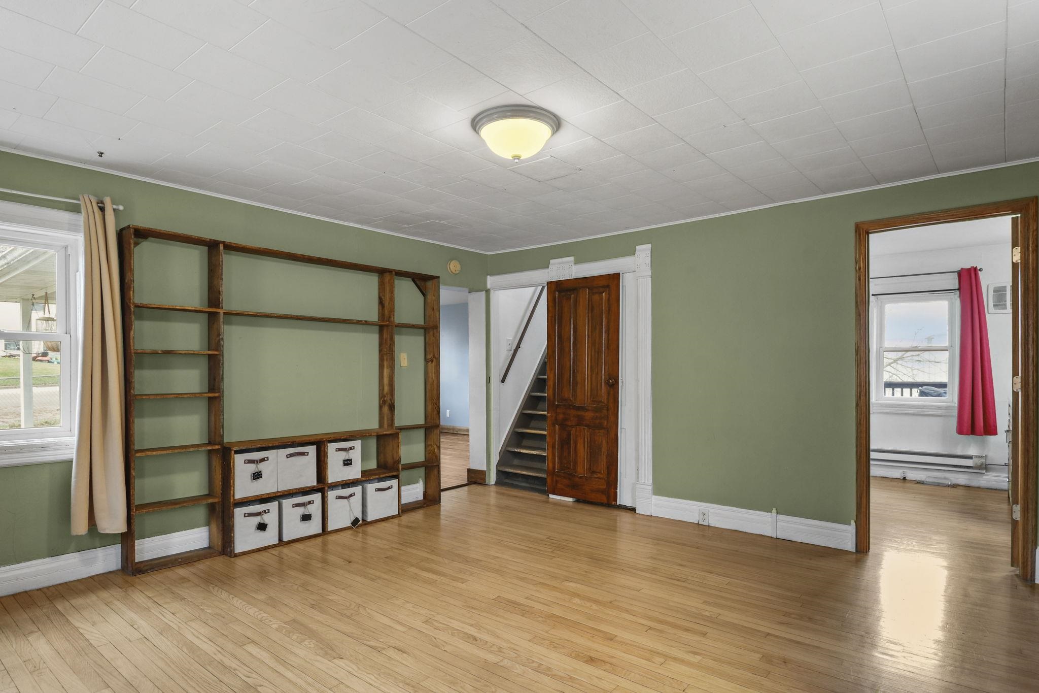 118 1st Avenue