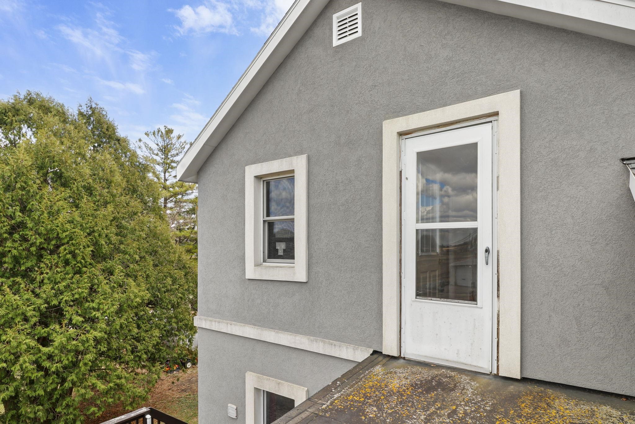 118 1st Avenue