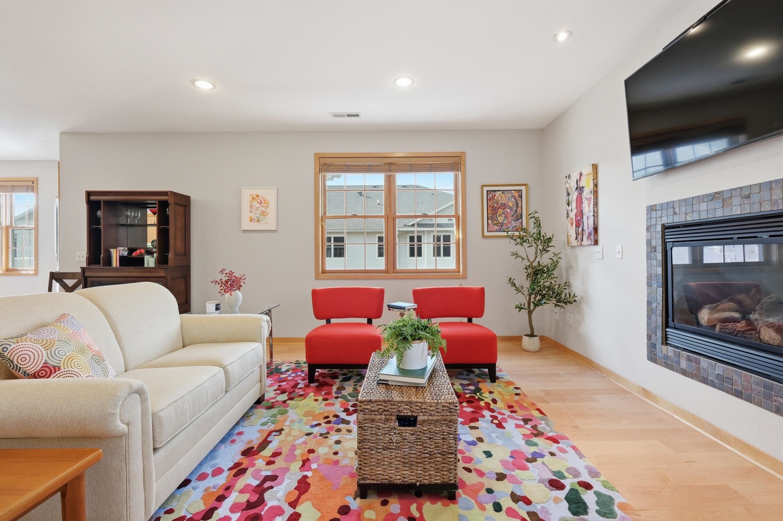 1101 Hamilton Street 204