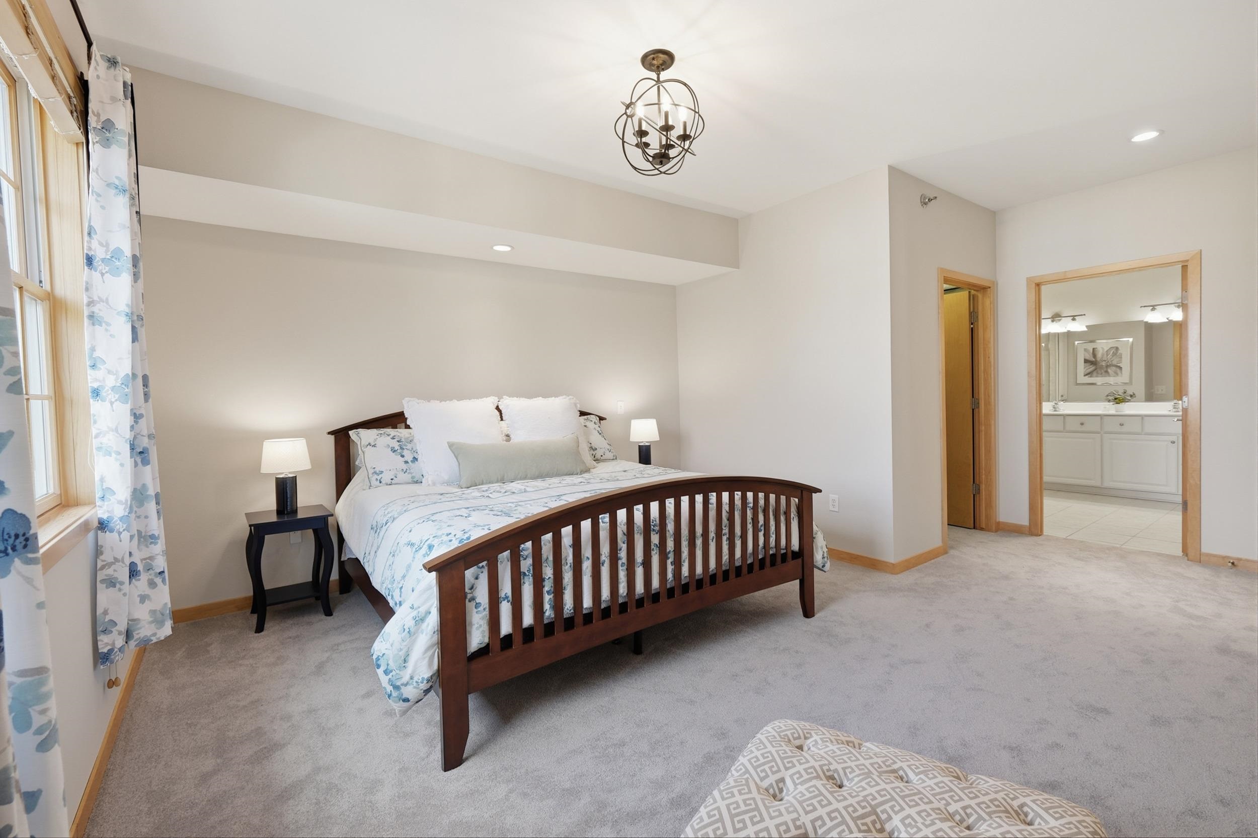 1101 Hamilton Street 204