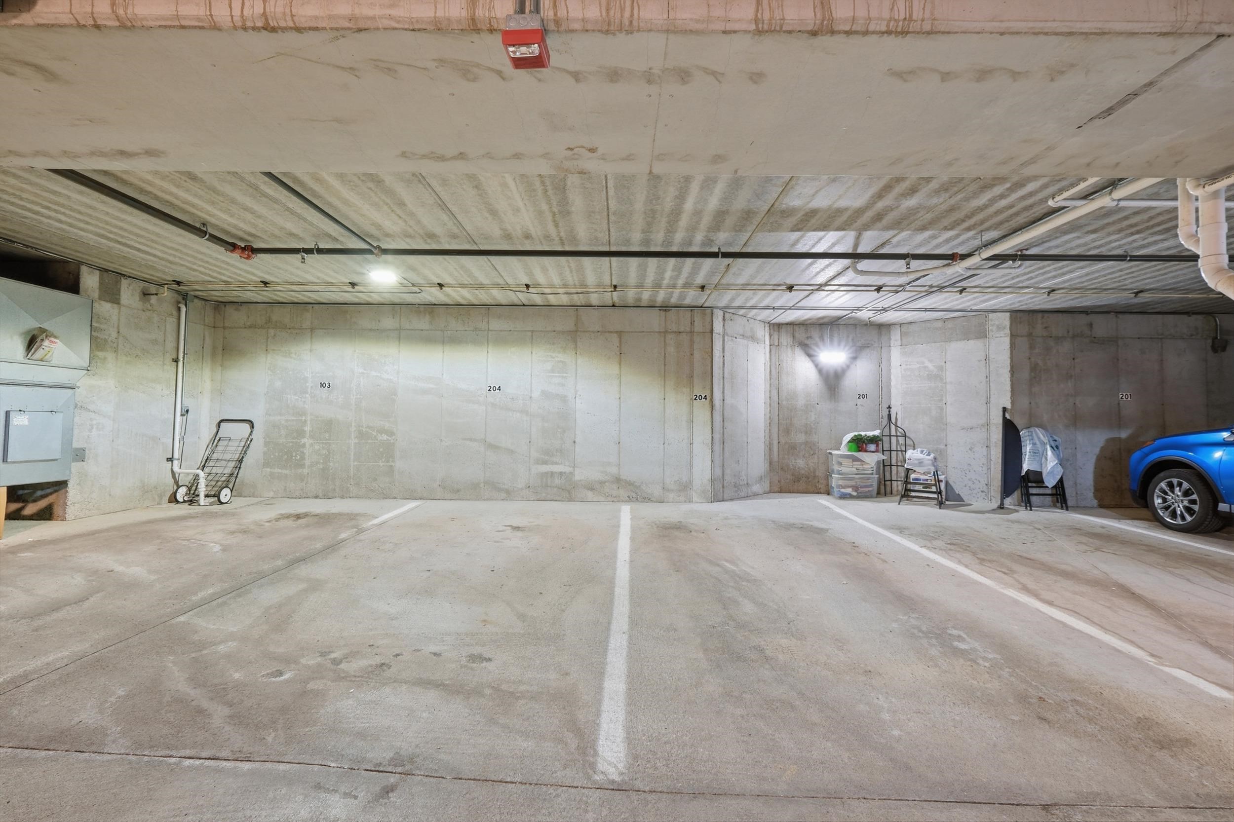 1101 Hamilton Street 204