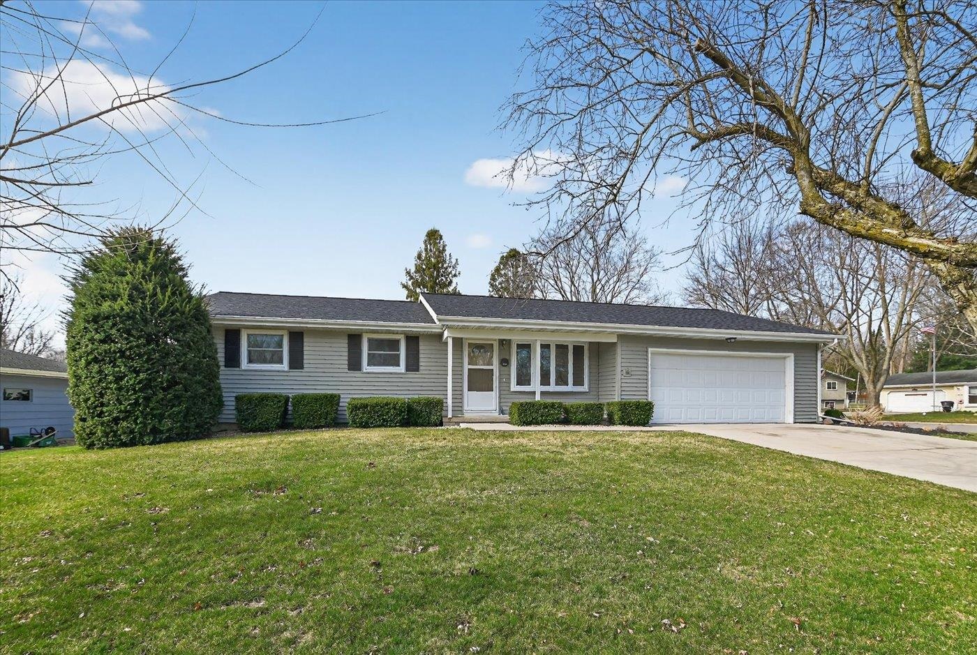 499 Hyland Drive
