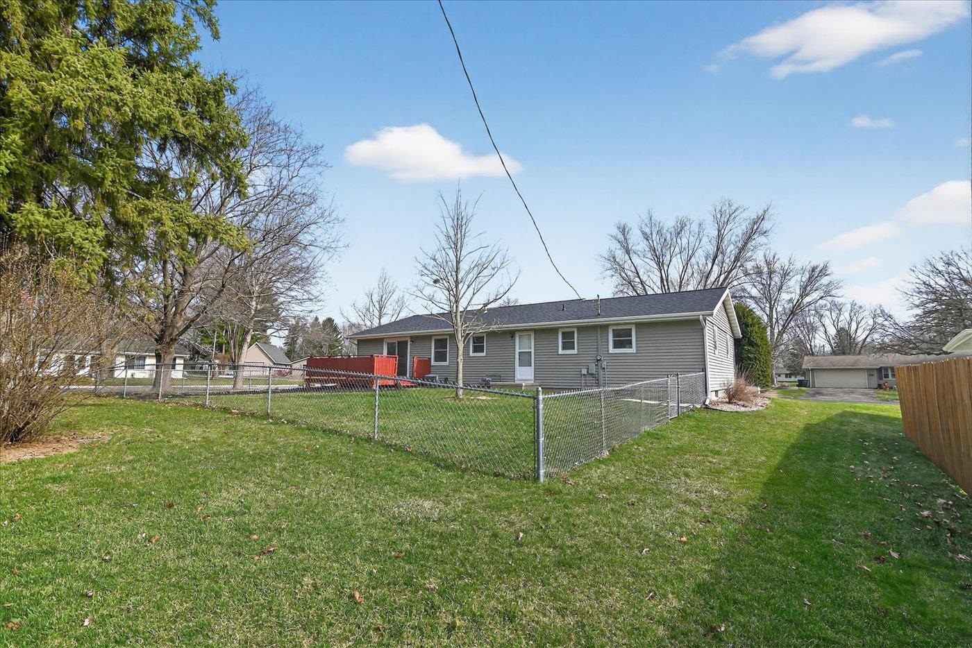499 Hyland Drive
