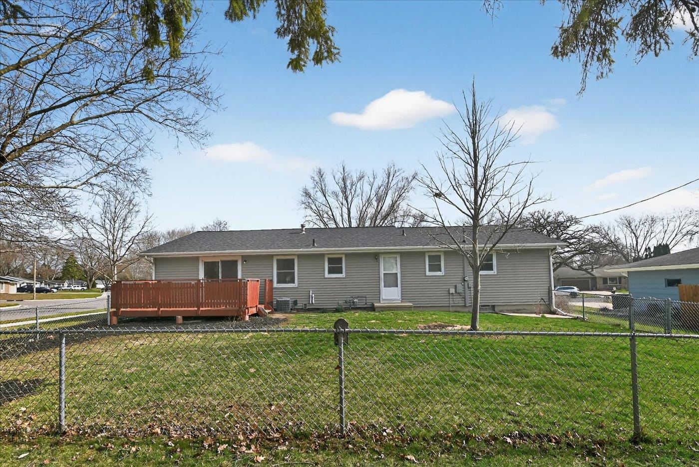 499 Hyland Drive