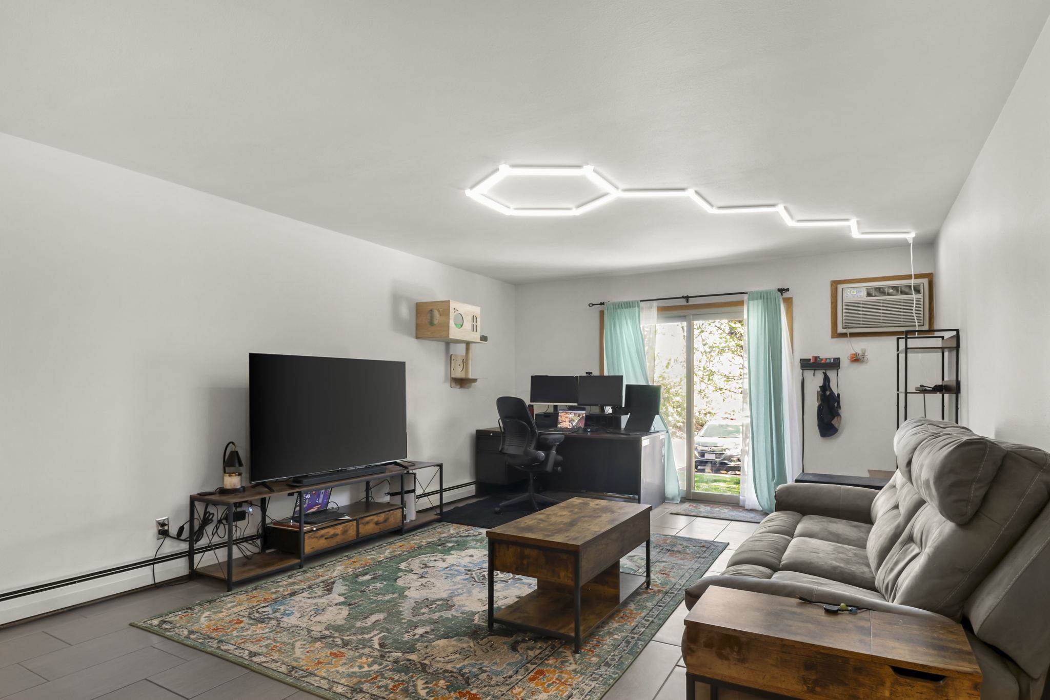 50 Whitcomb Circle 5