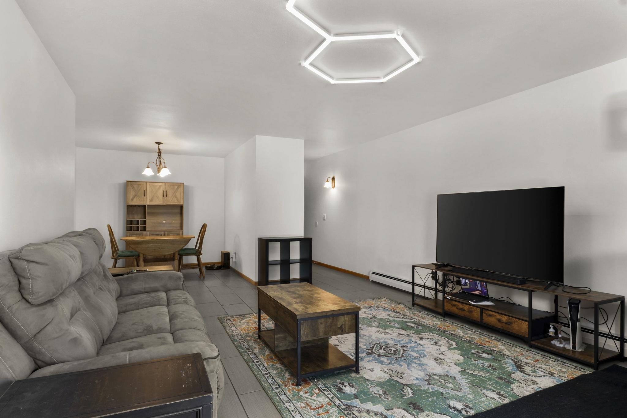 50 Whitcomb Circle 5