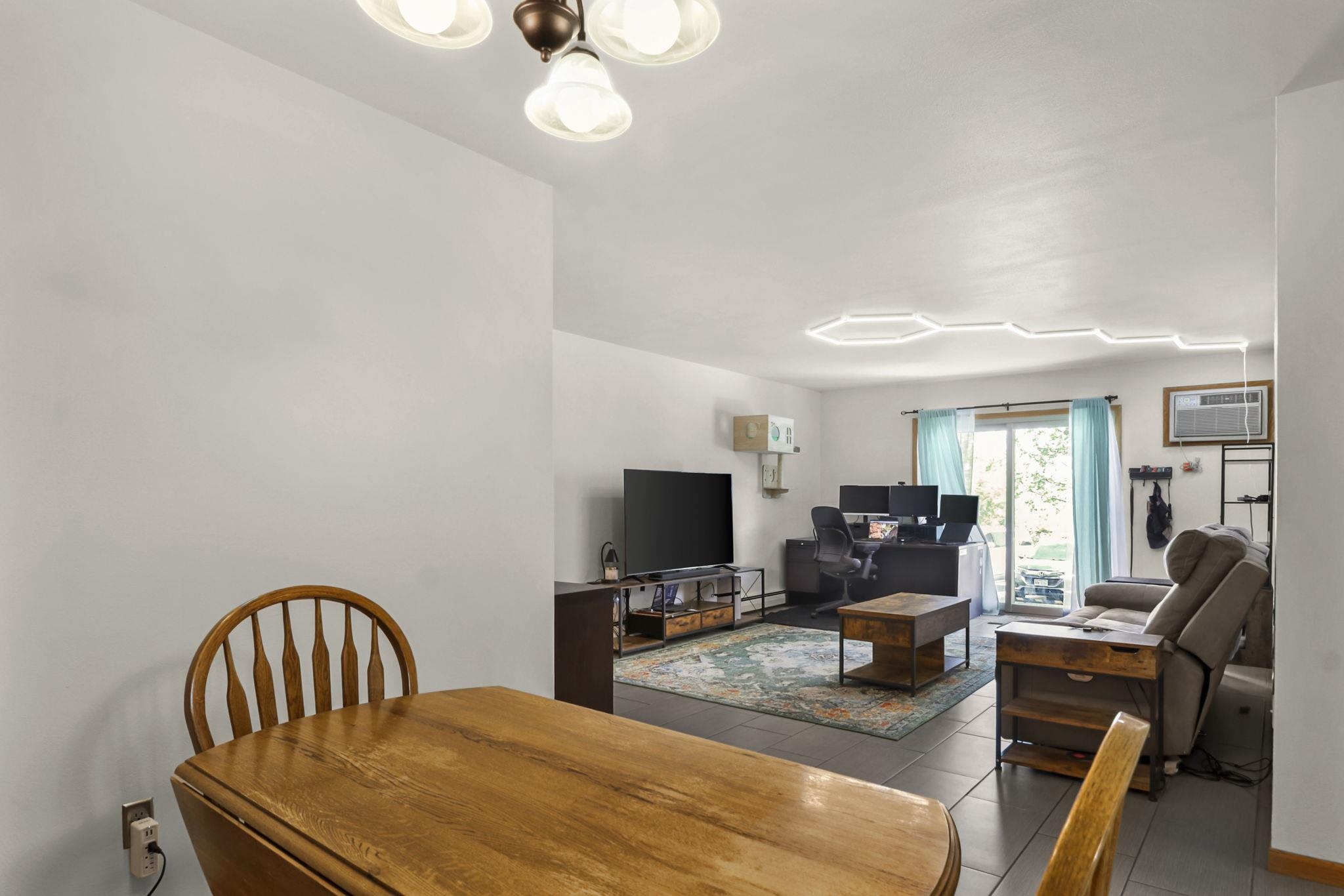 50 Whitcomb Circle 5