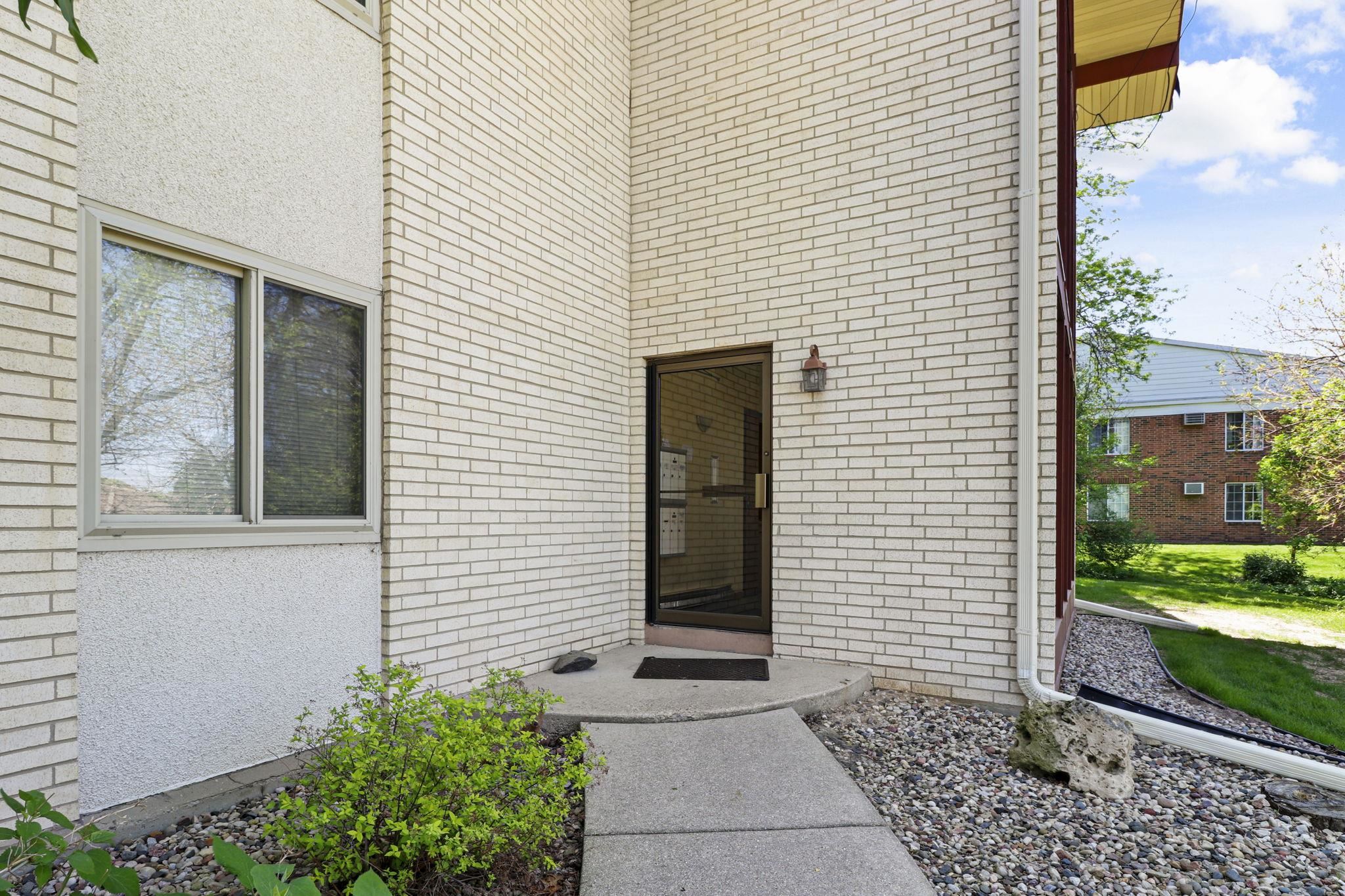 50 Whitcomb Circle 5