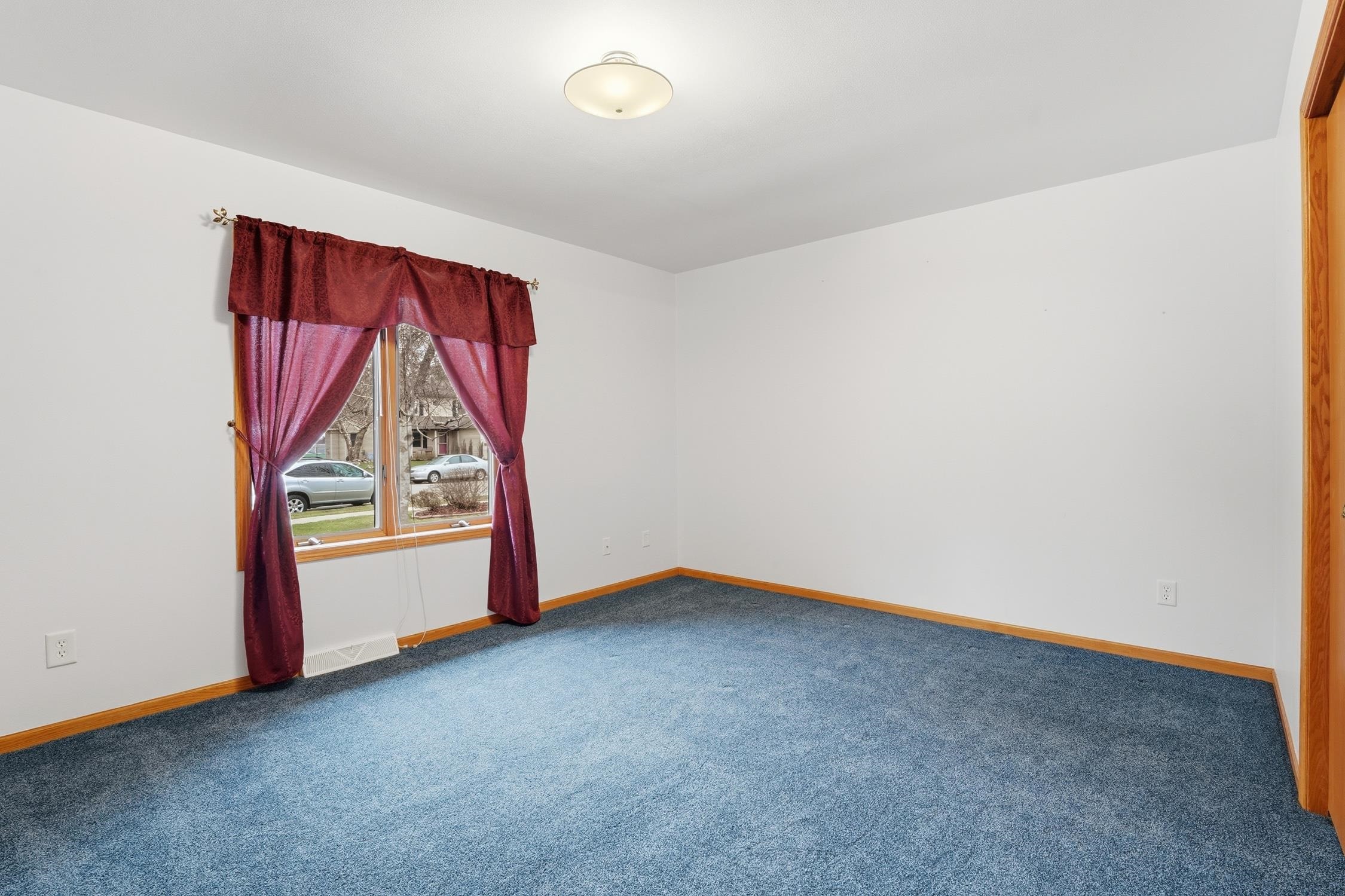 830 Devonshire Road