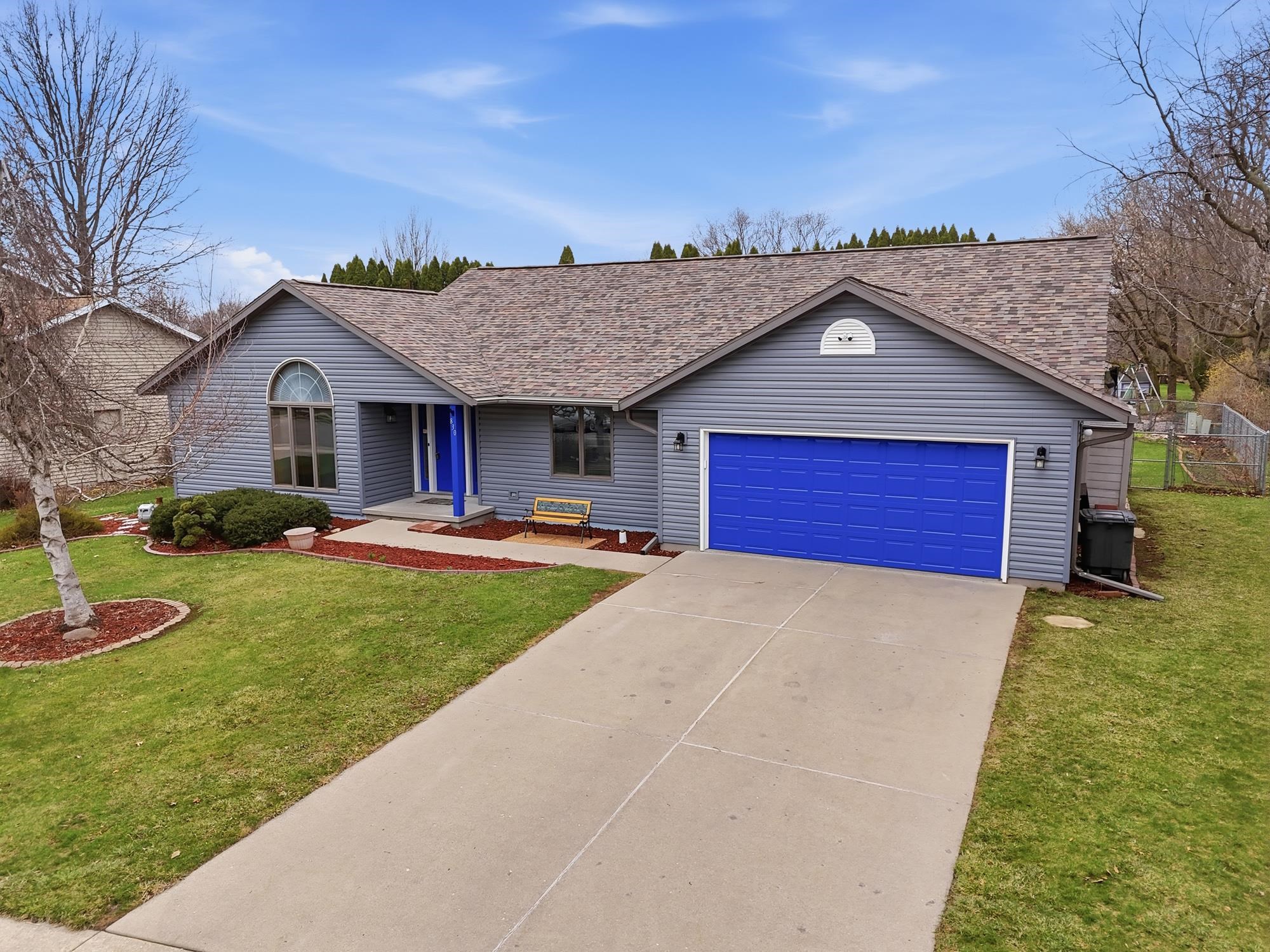830 Devonshire Road