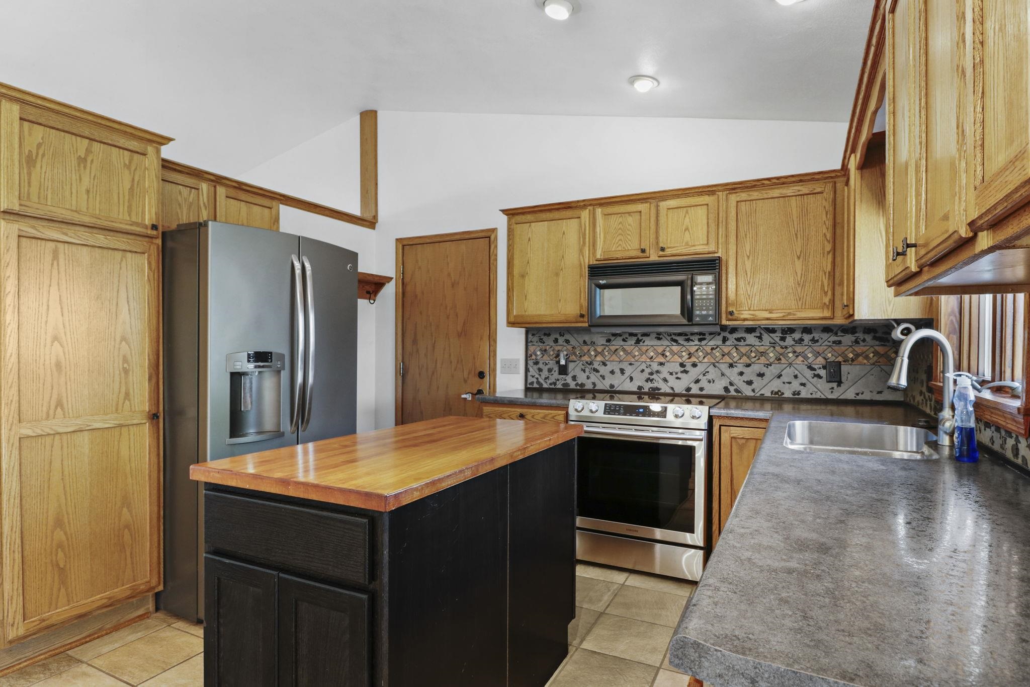 3303 Tennyson Drive
