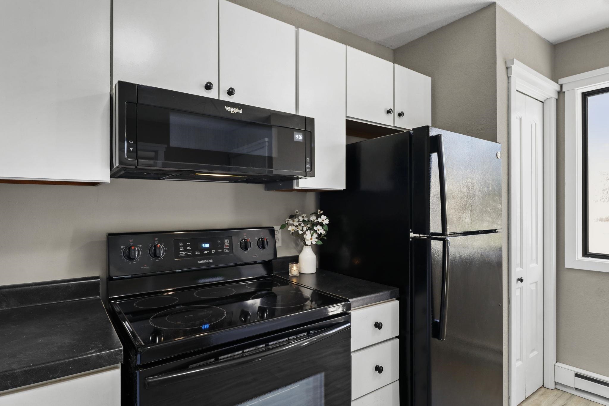 1008 N Sunnyvale Lane Unit: B