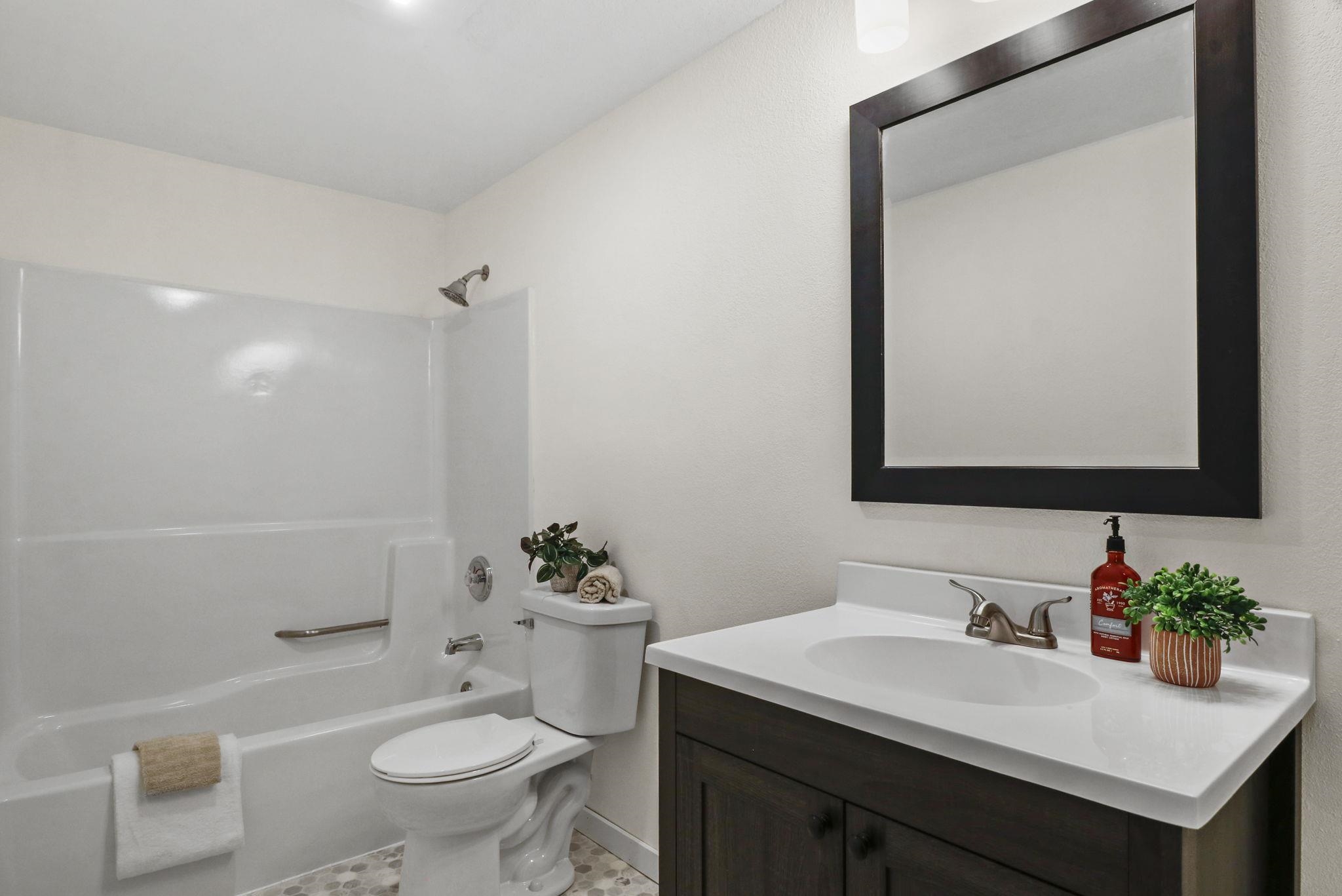 1008 N Sunnyvale Lane Unit: B