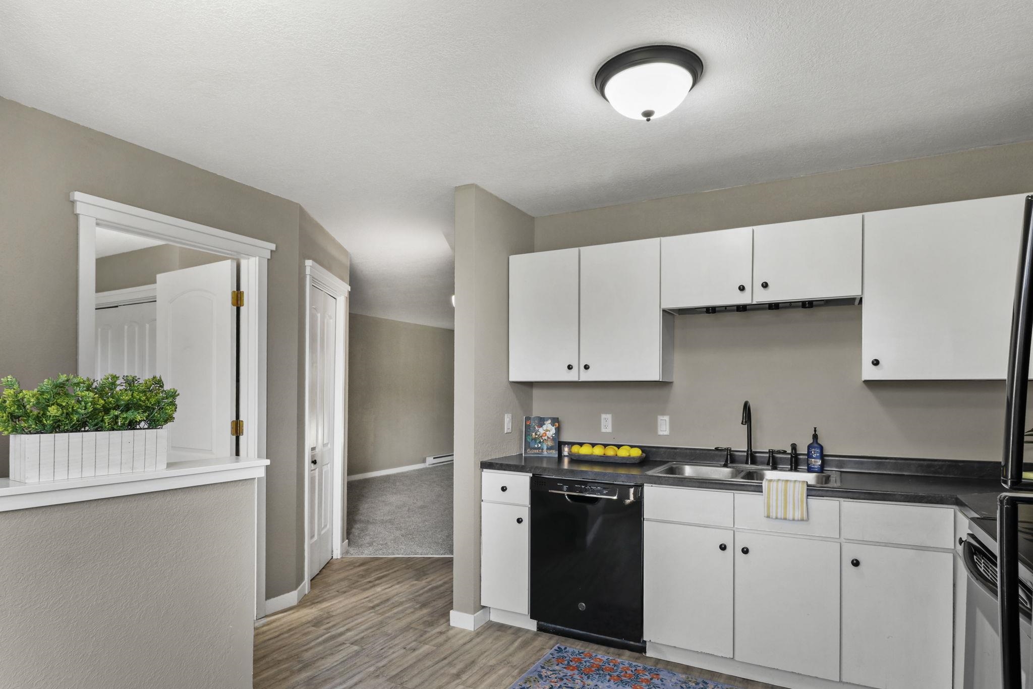 1008 N Sunnyvale Lane Unit: B