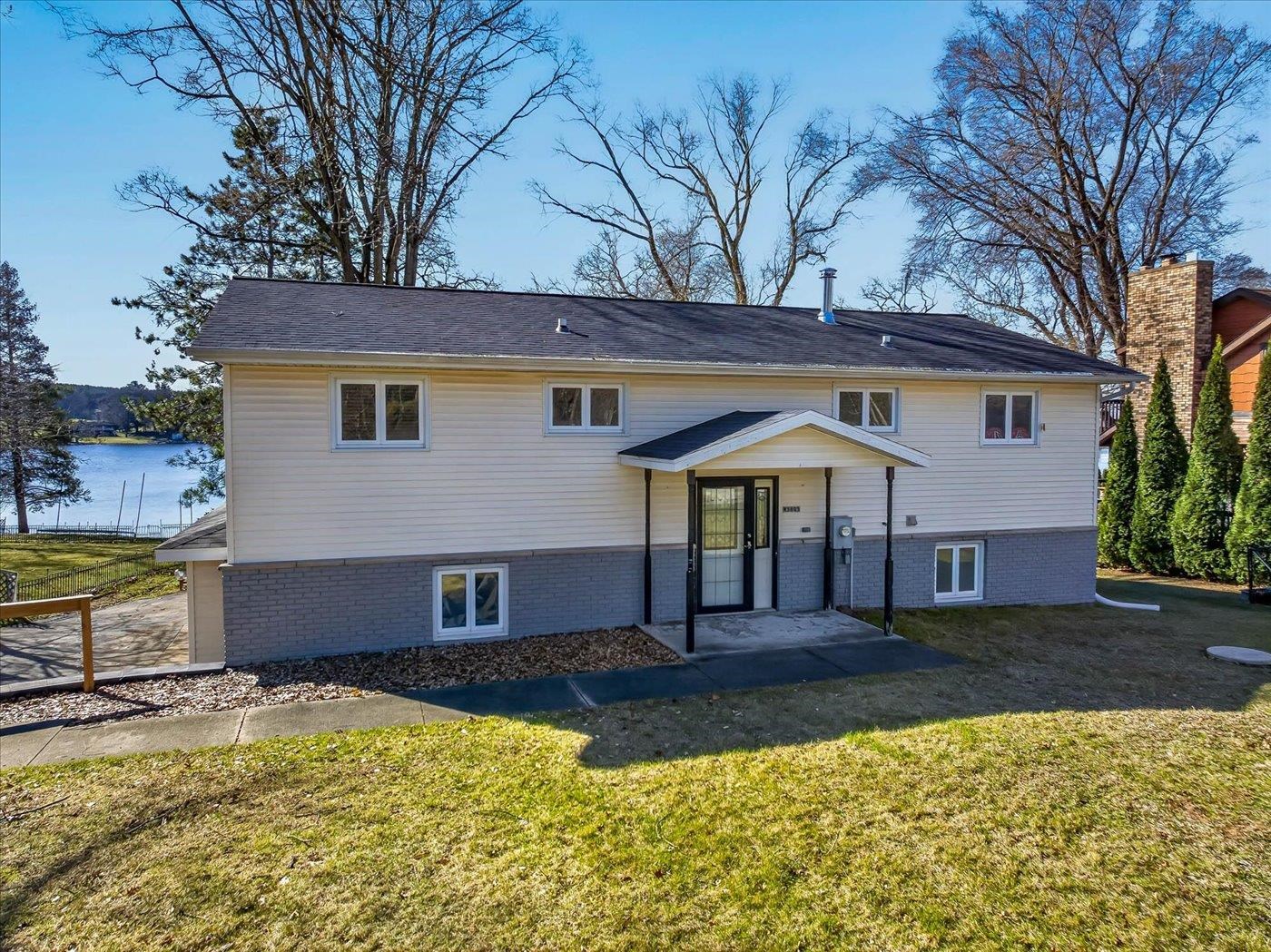 W5605 Island Drive