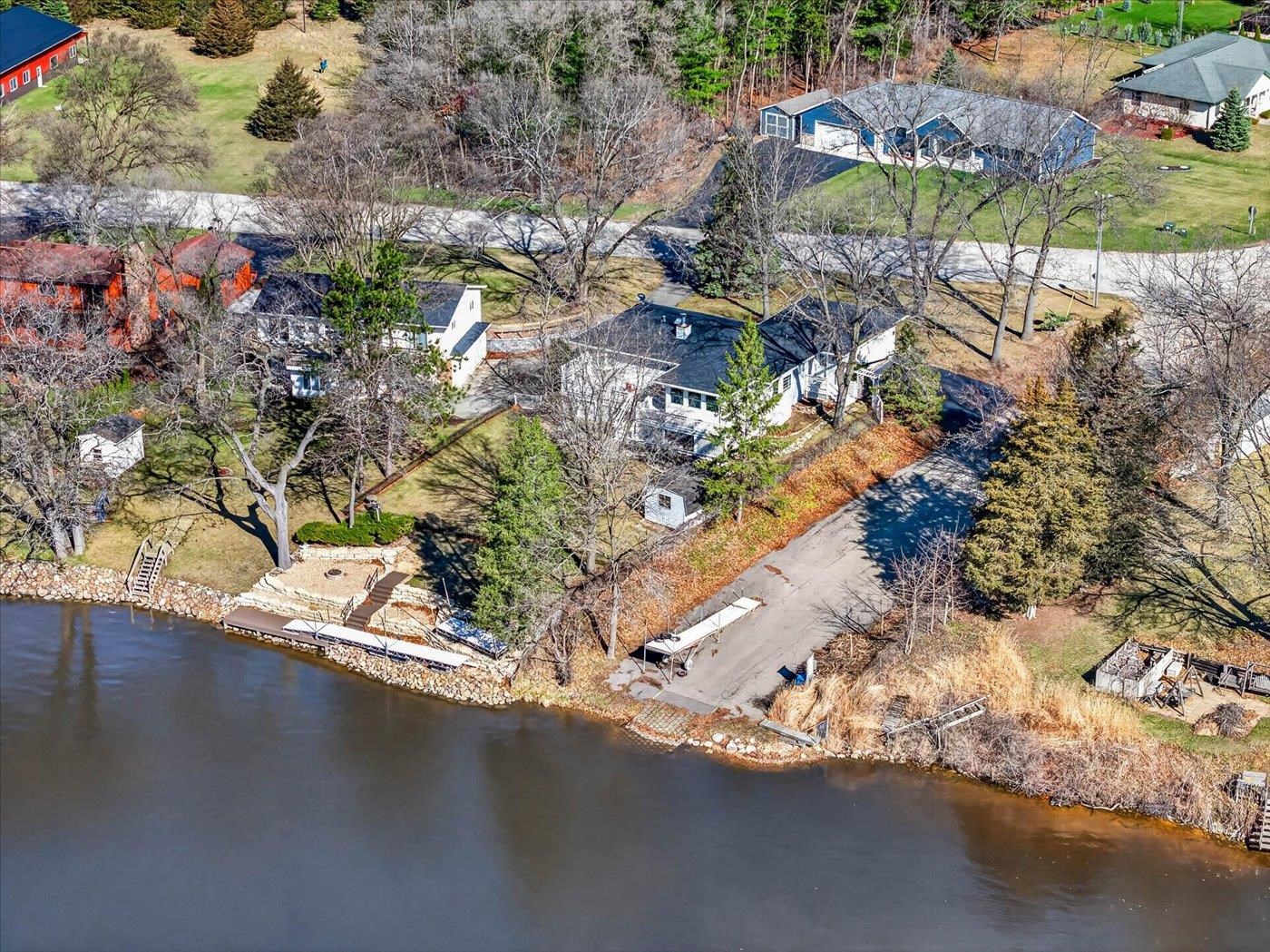 W5605 Island Drive