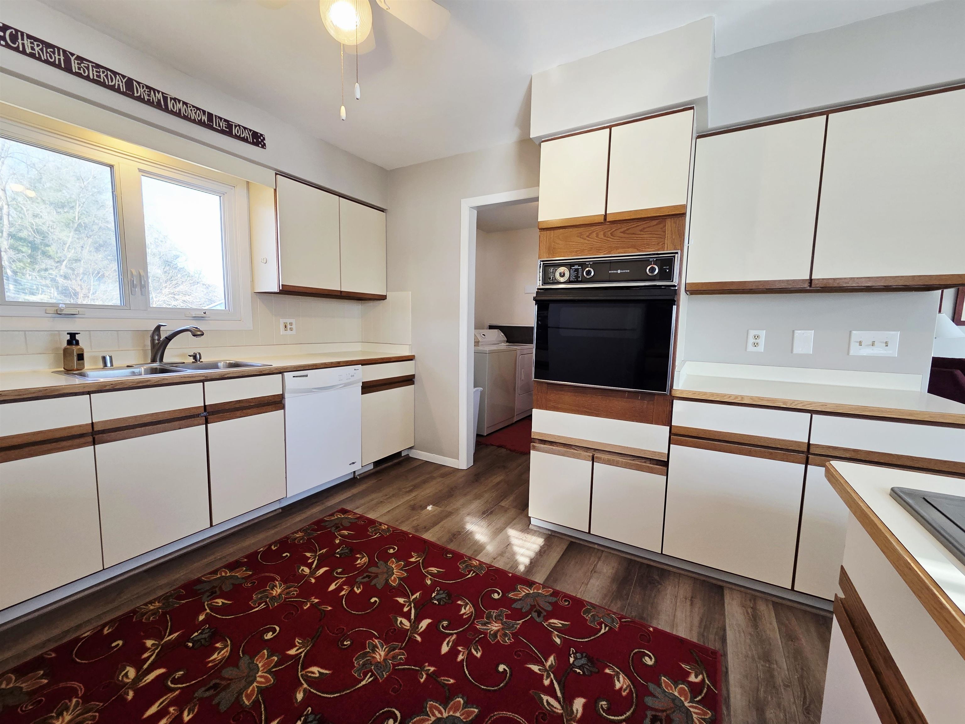 W5605 Island Drive