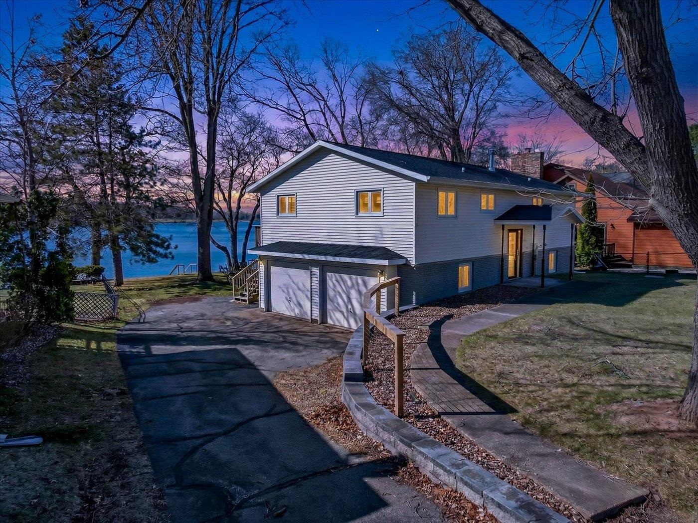 W5605 Island Drive
