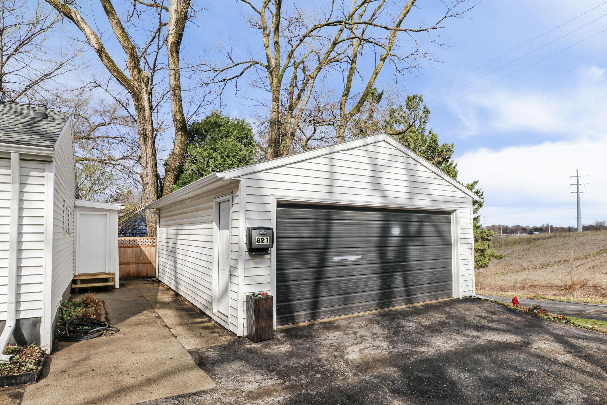 821 Gary Street
