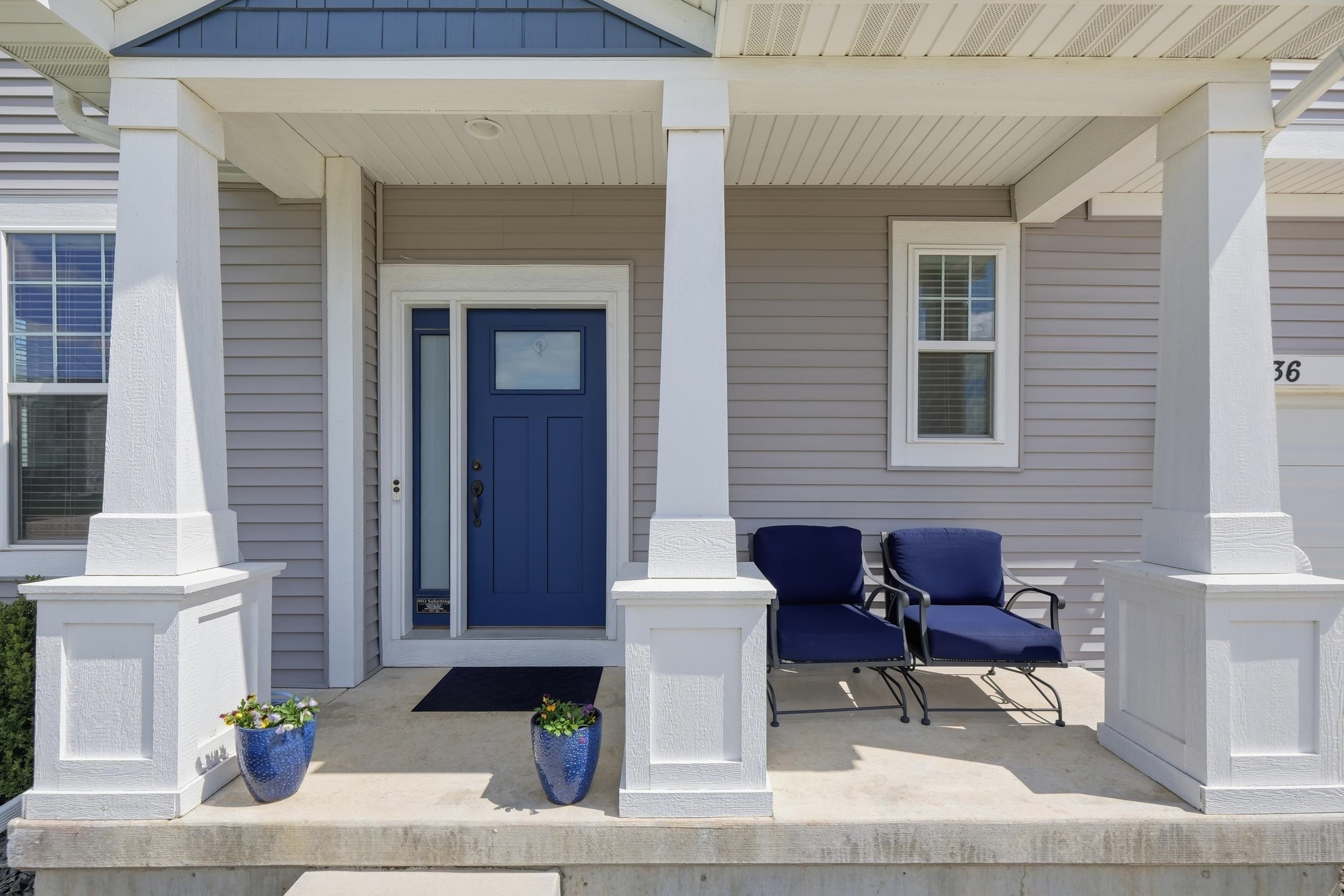 2736 Leo Mary Street