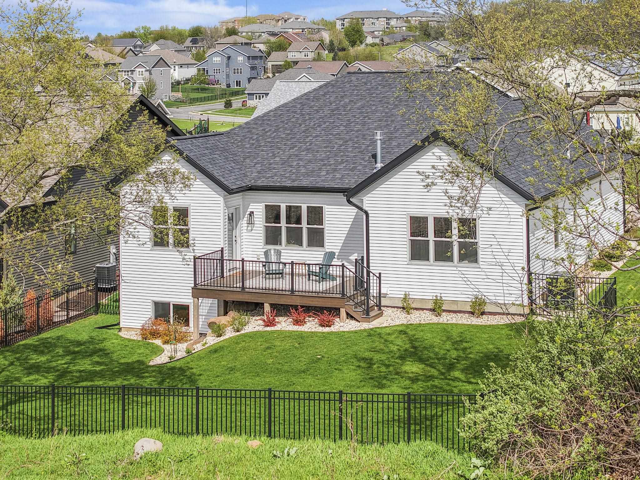 2016 Besra Drive