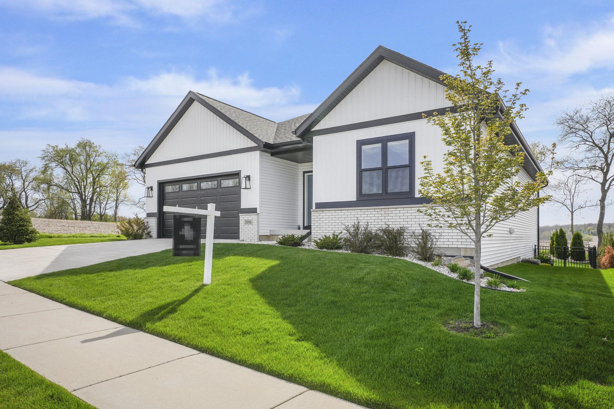 2016 Besra Drive
