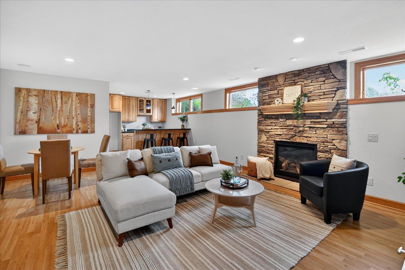 2988 Wyndwood Way