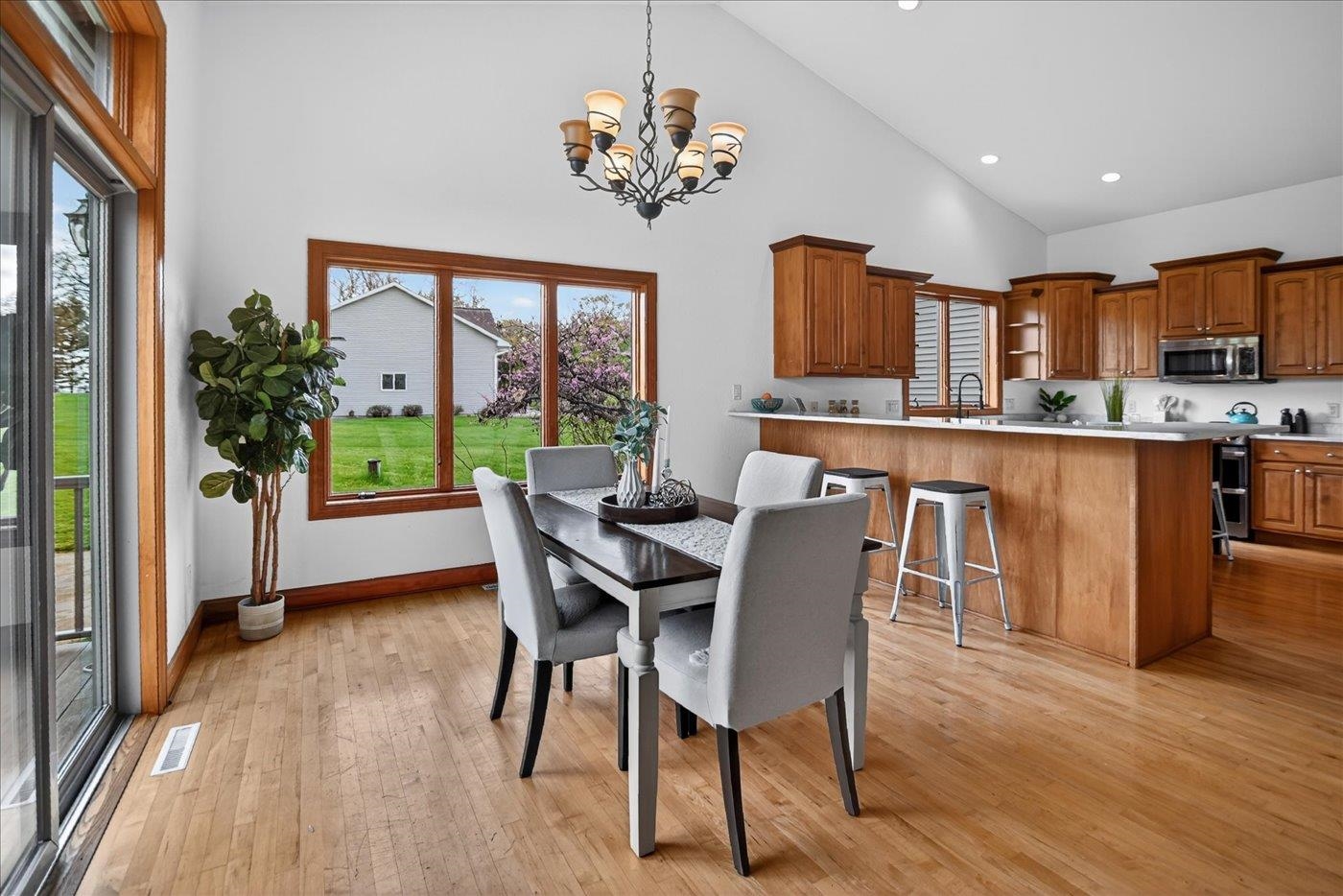 2988 Wyndwood Way