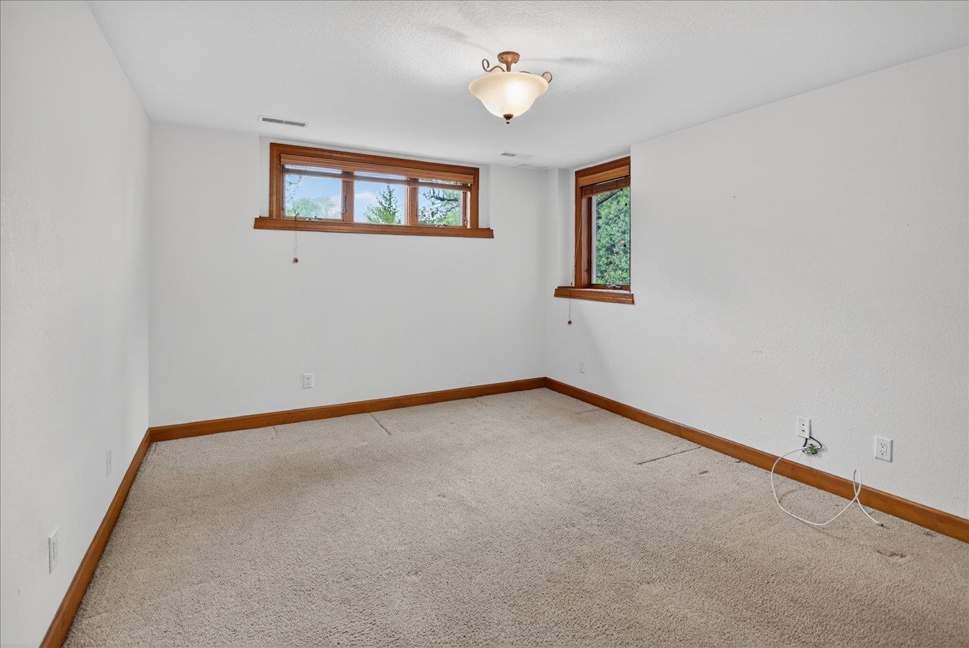 2988 Wyndwood Way