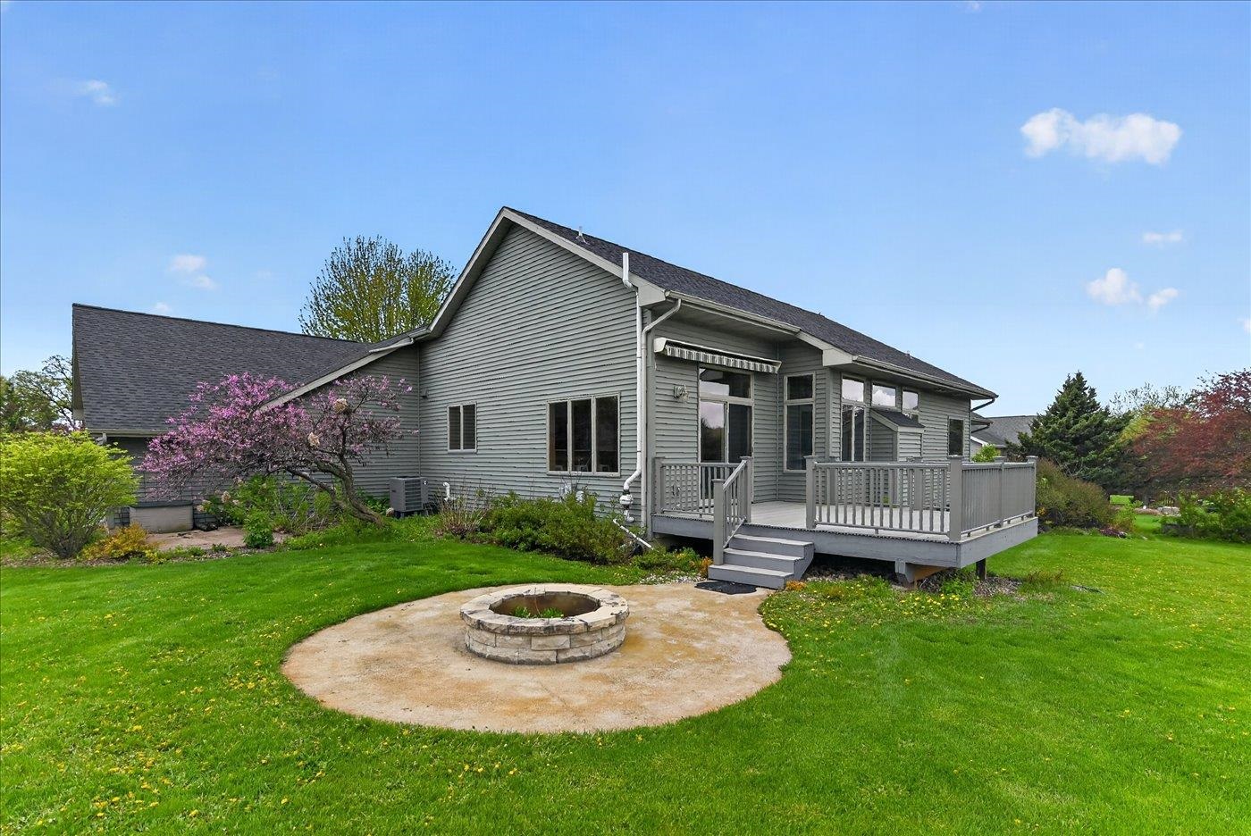 2988 Wyndwood Way