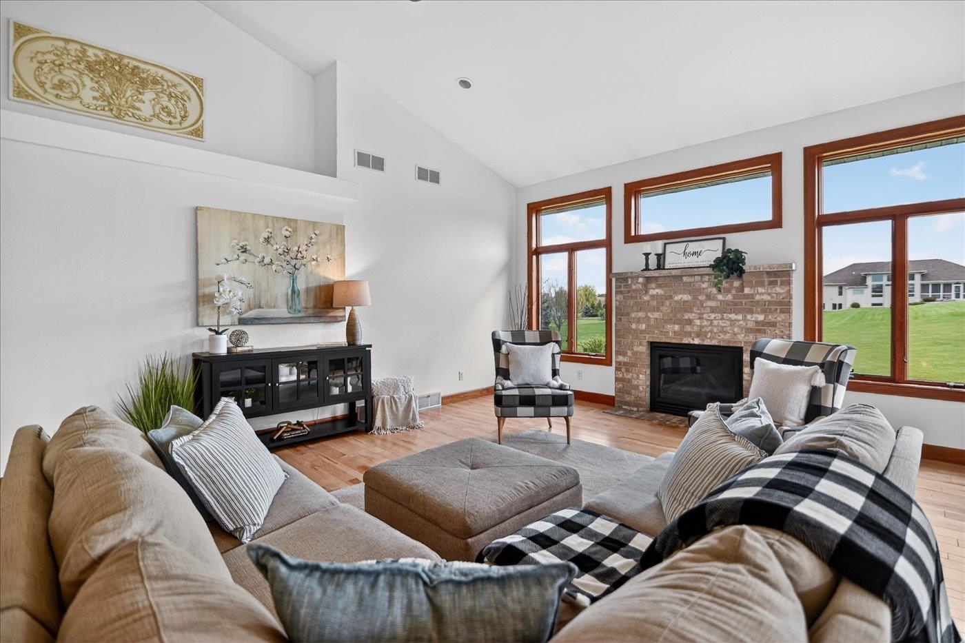 2988 Wyndwood Way