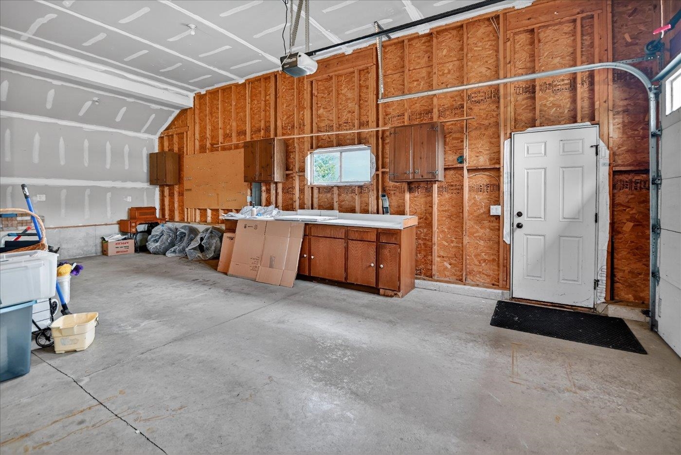 2988 Wyndwood Way