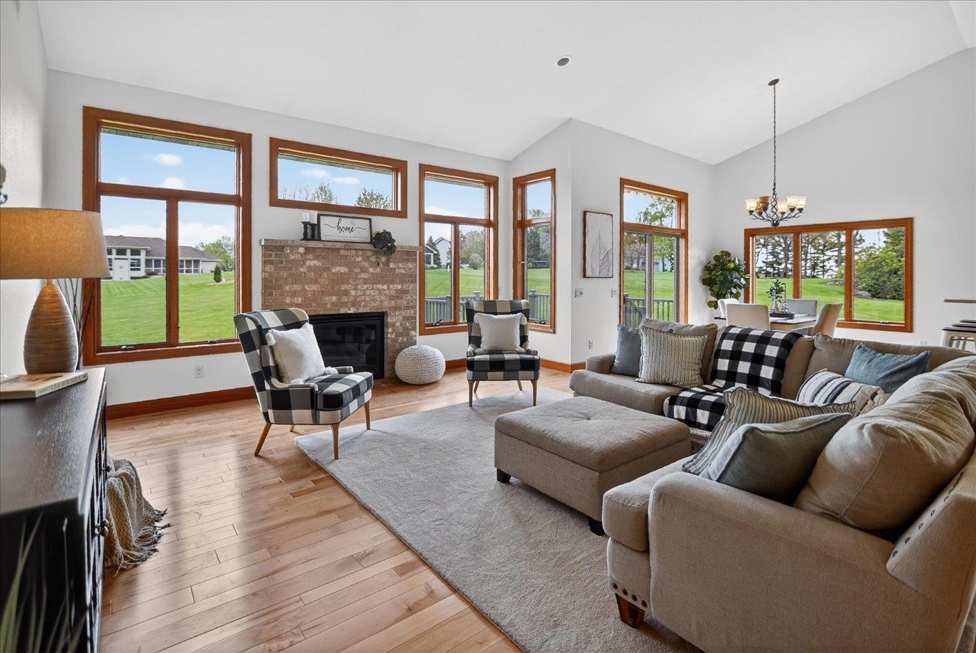 2988 Wyndwood Way