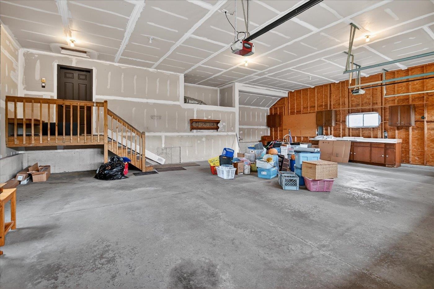 2988 Wyndwood Way