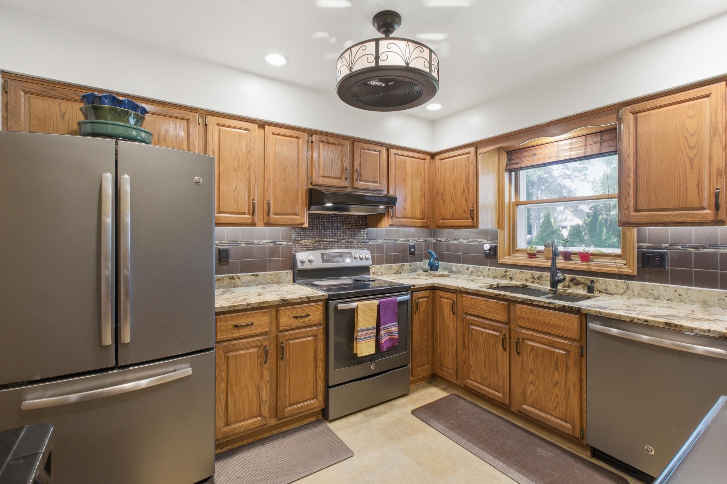 7925 W Oakbrook Circle