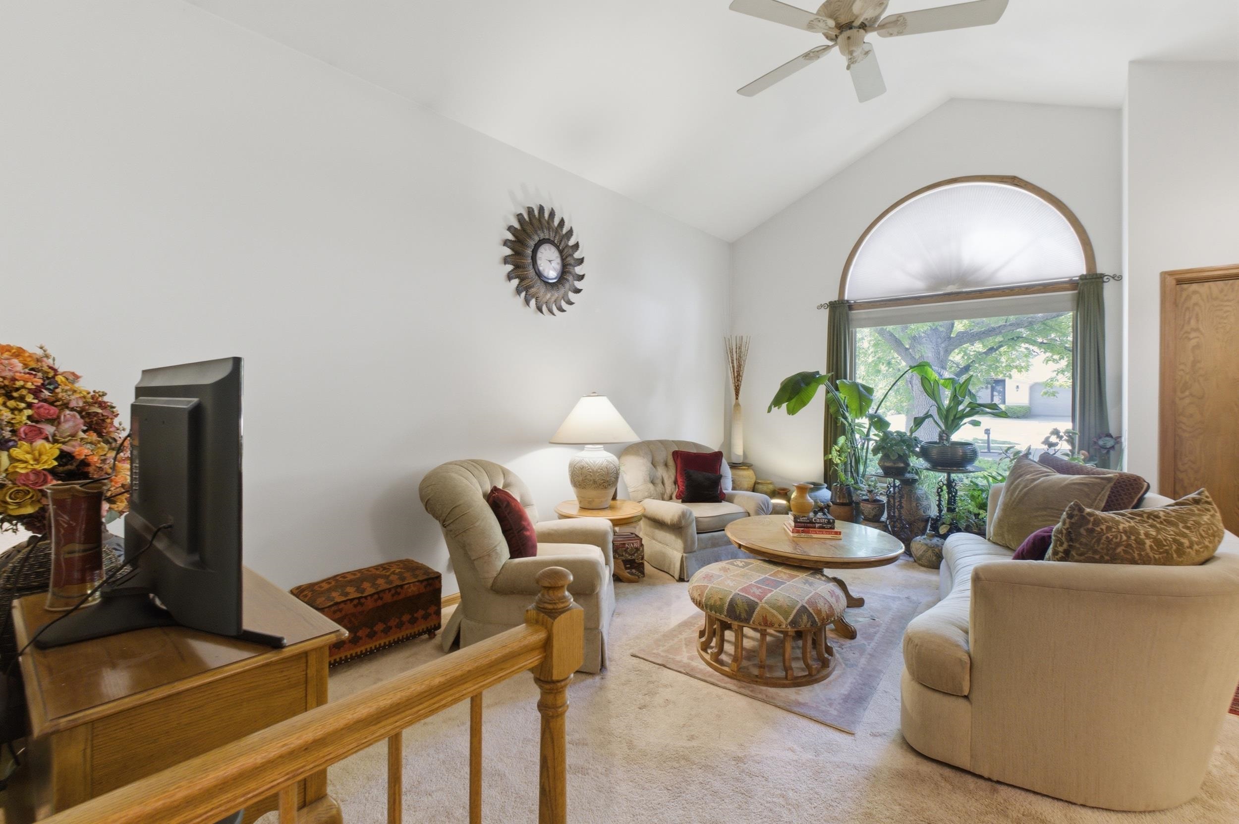7925 W Oakbrook Circle