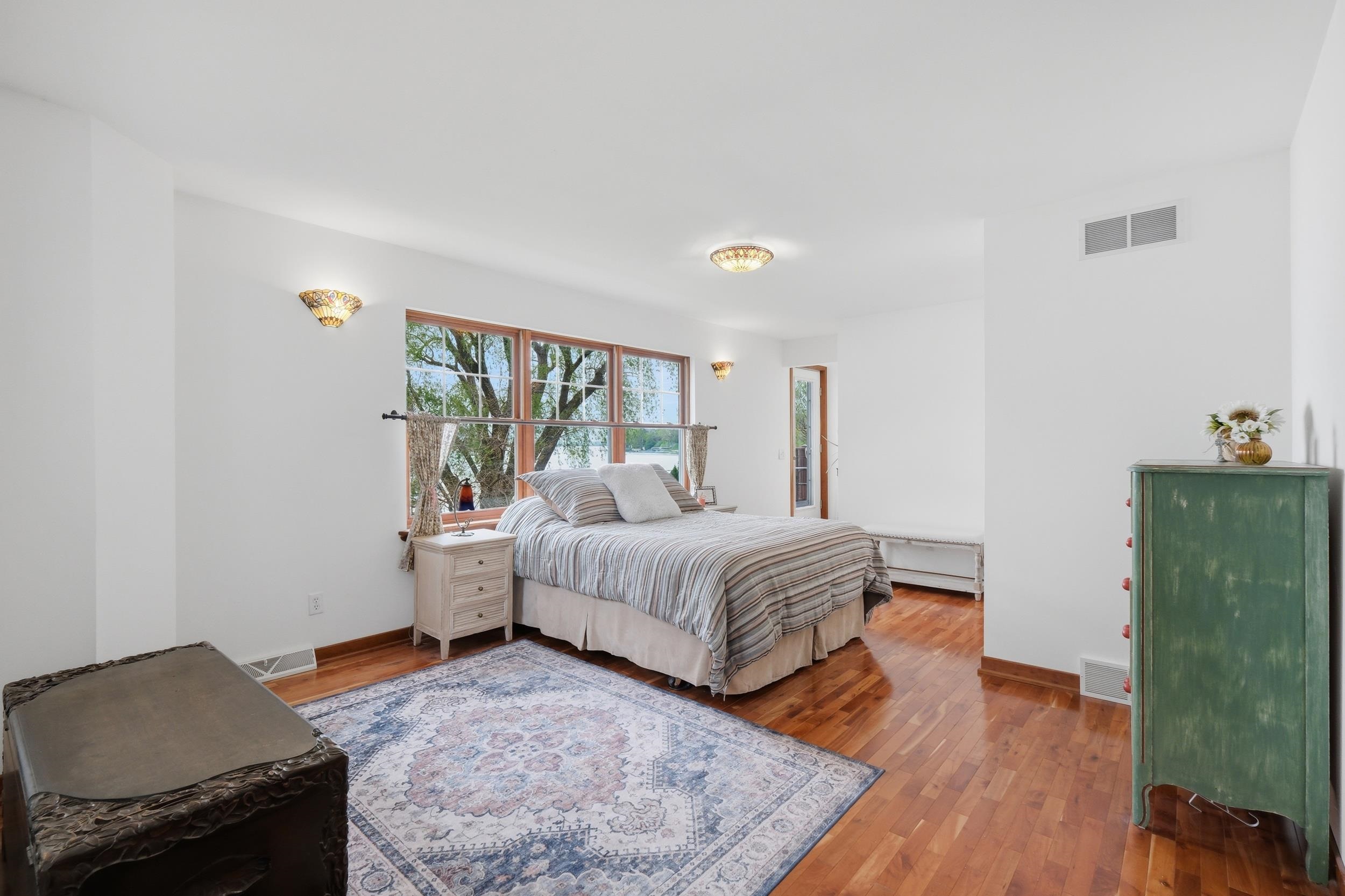 1904 Barber Drive