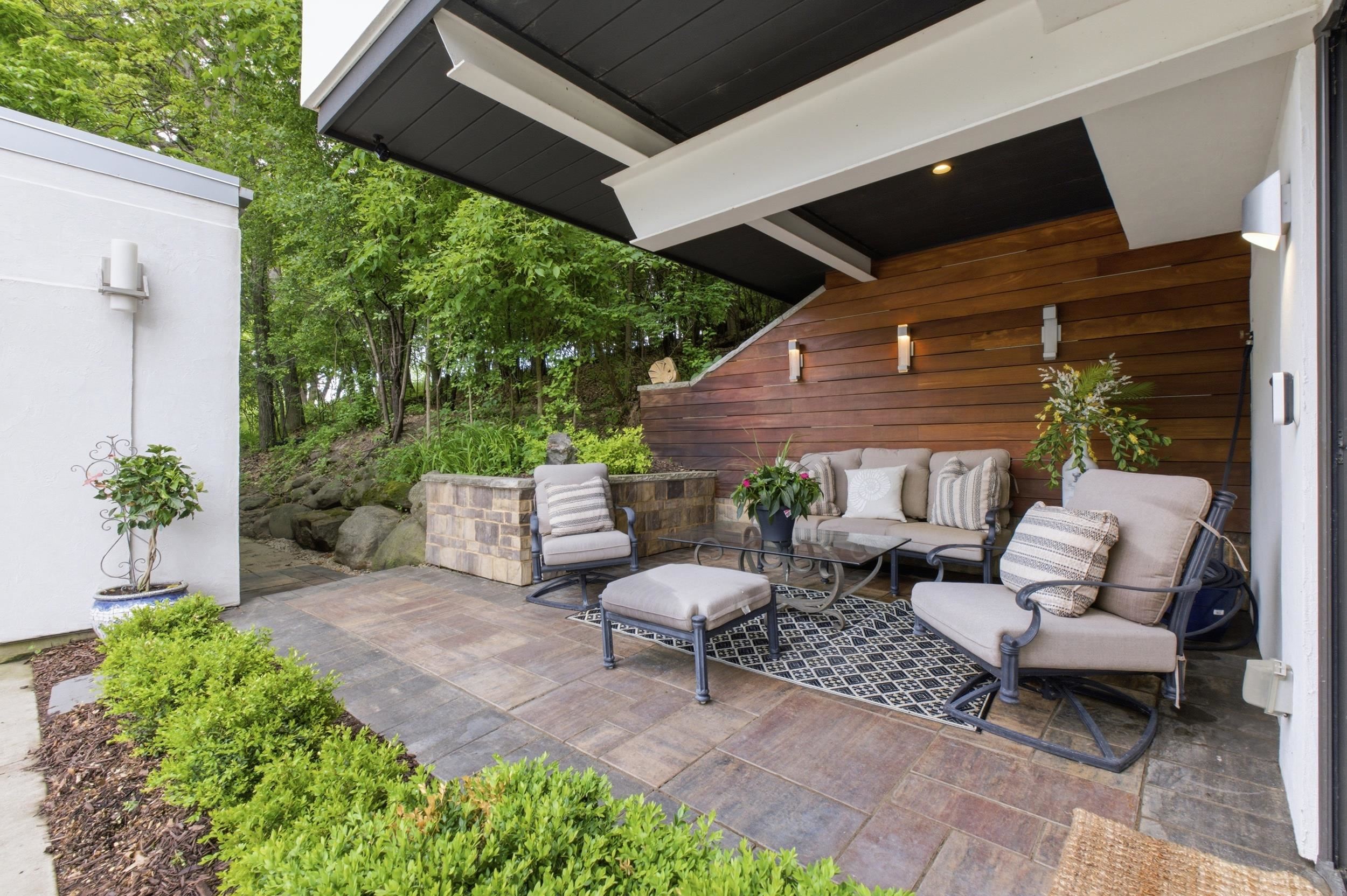 3702 Pheasant Branch Road