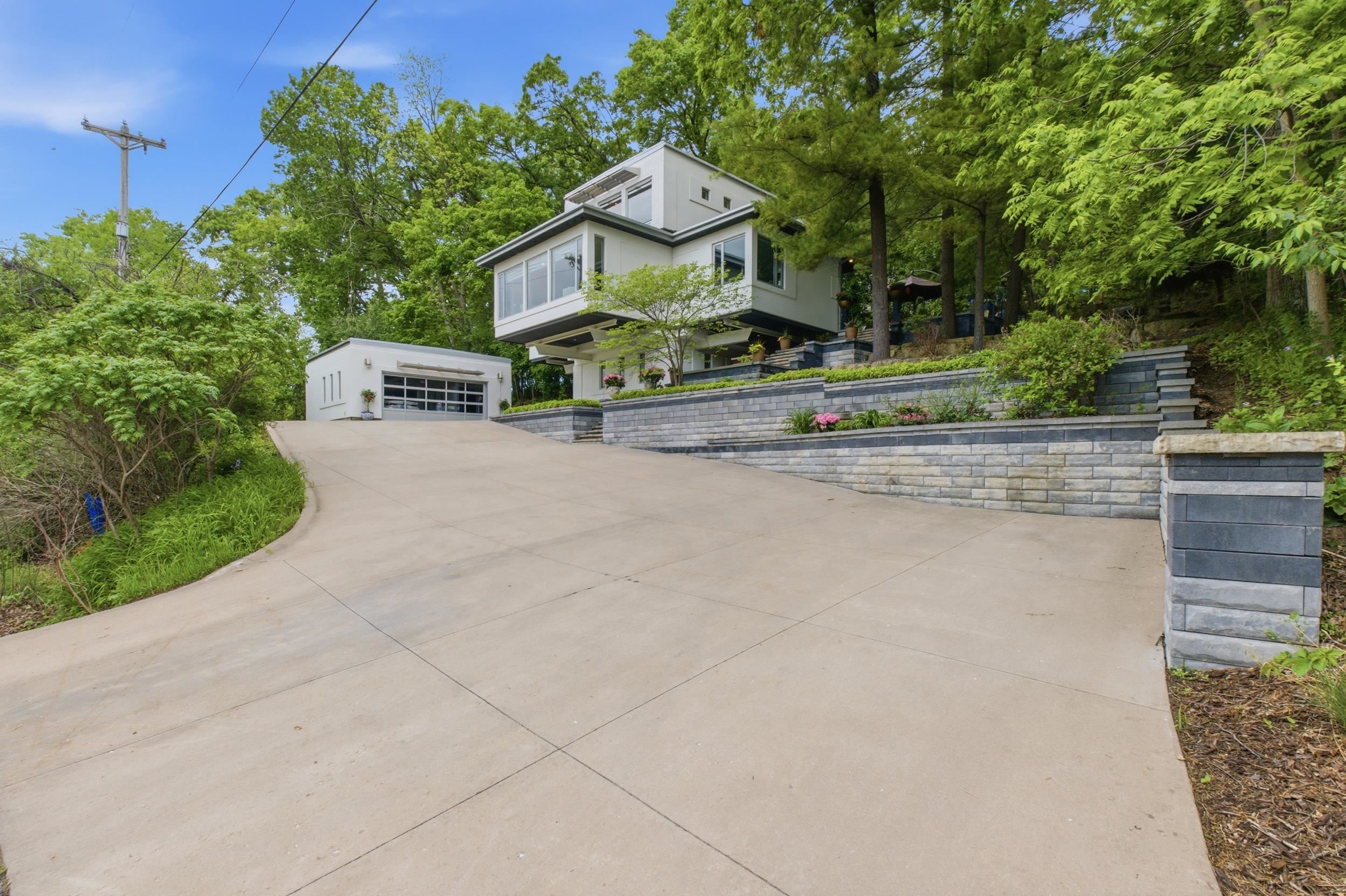 3702 Pheasant Branch Road