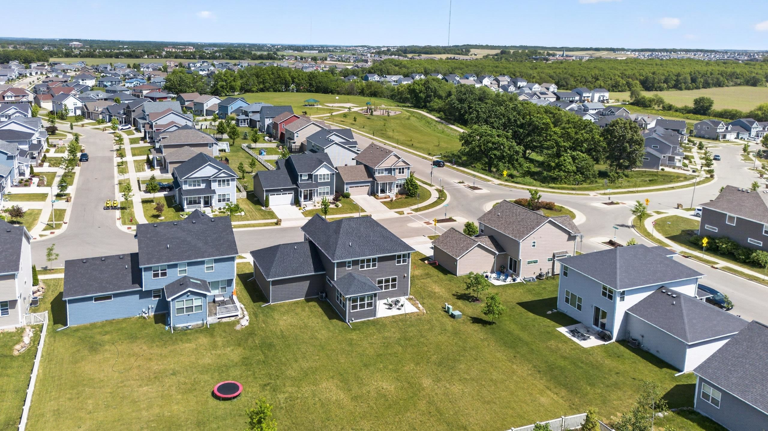 606 Tawny Elm Parkway