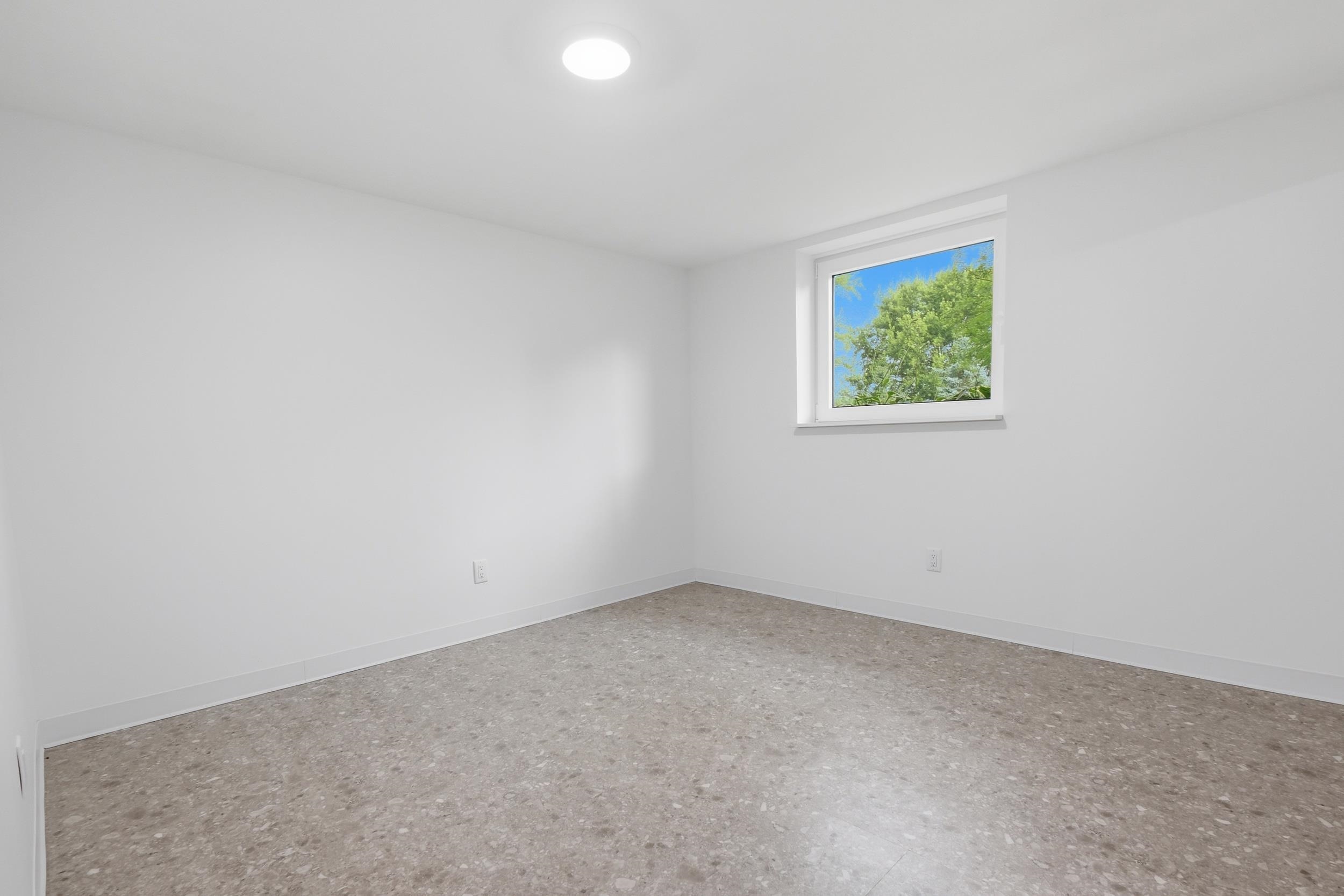 2355 Blue Grass Lane