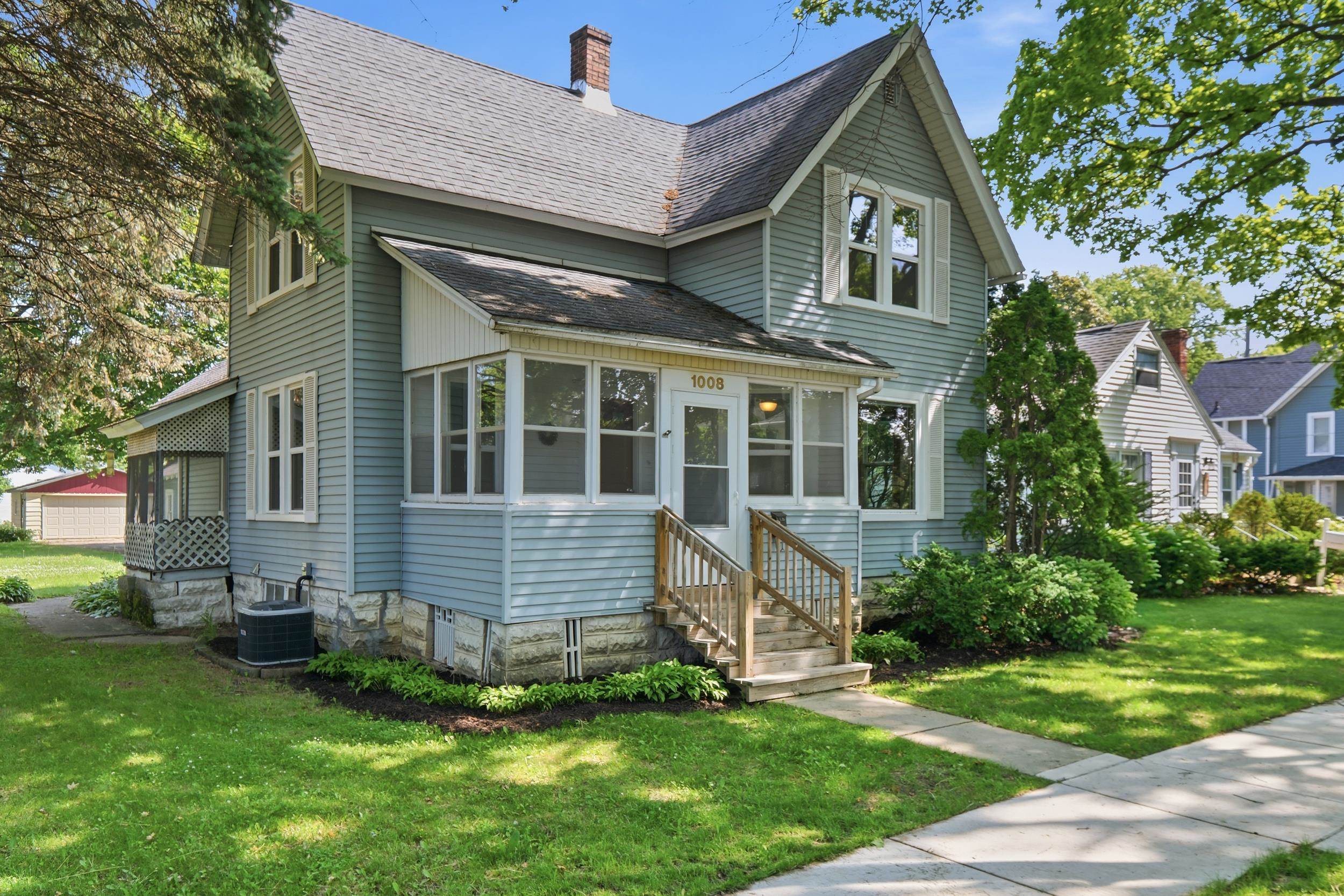 1008 Giles Street