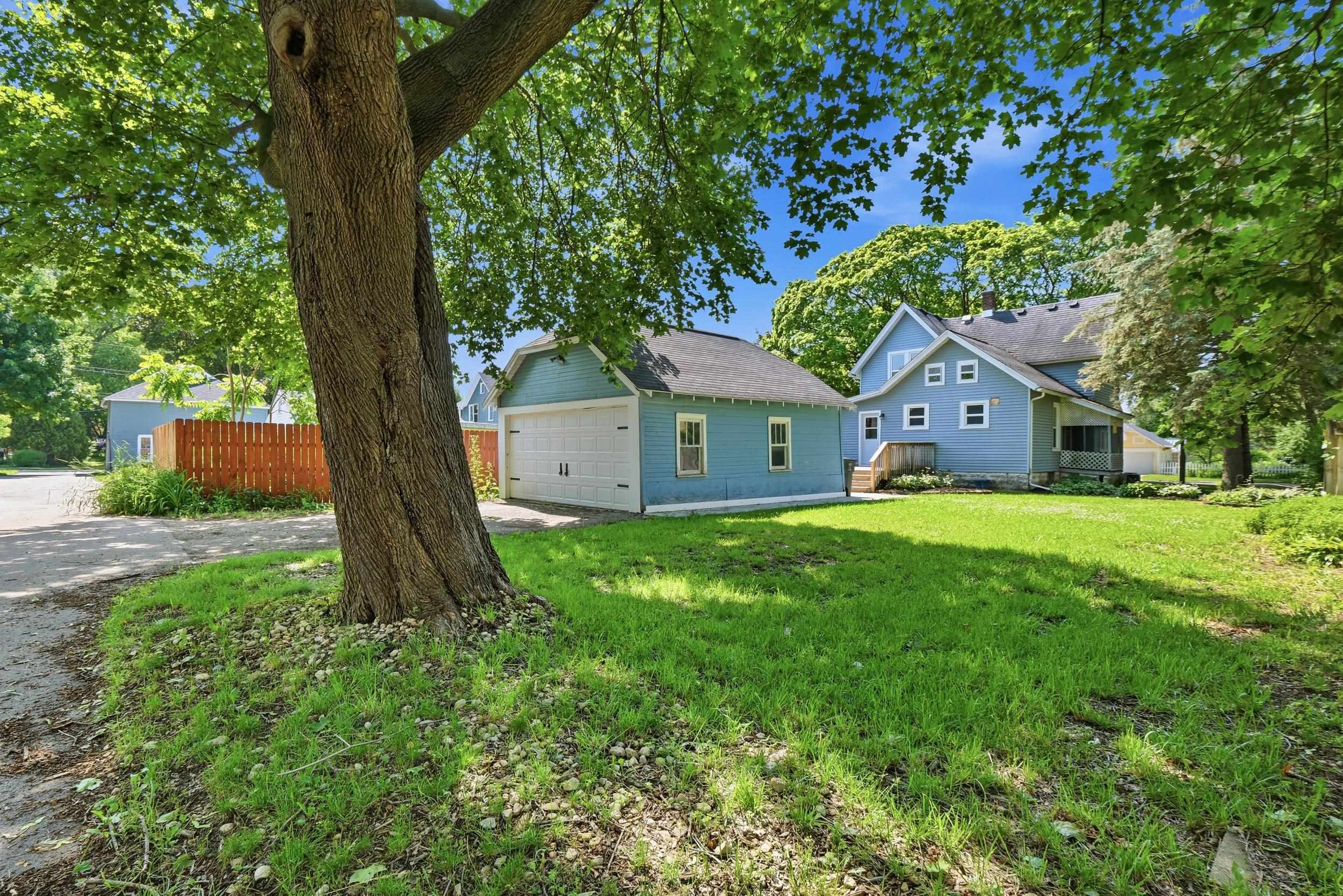 1008 Giles Street