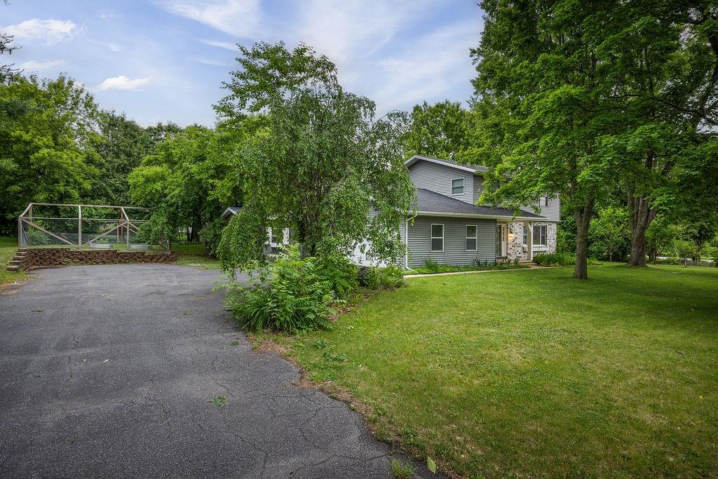 3442 Freedom Lane