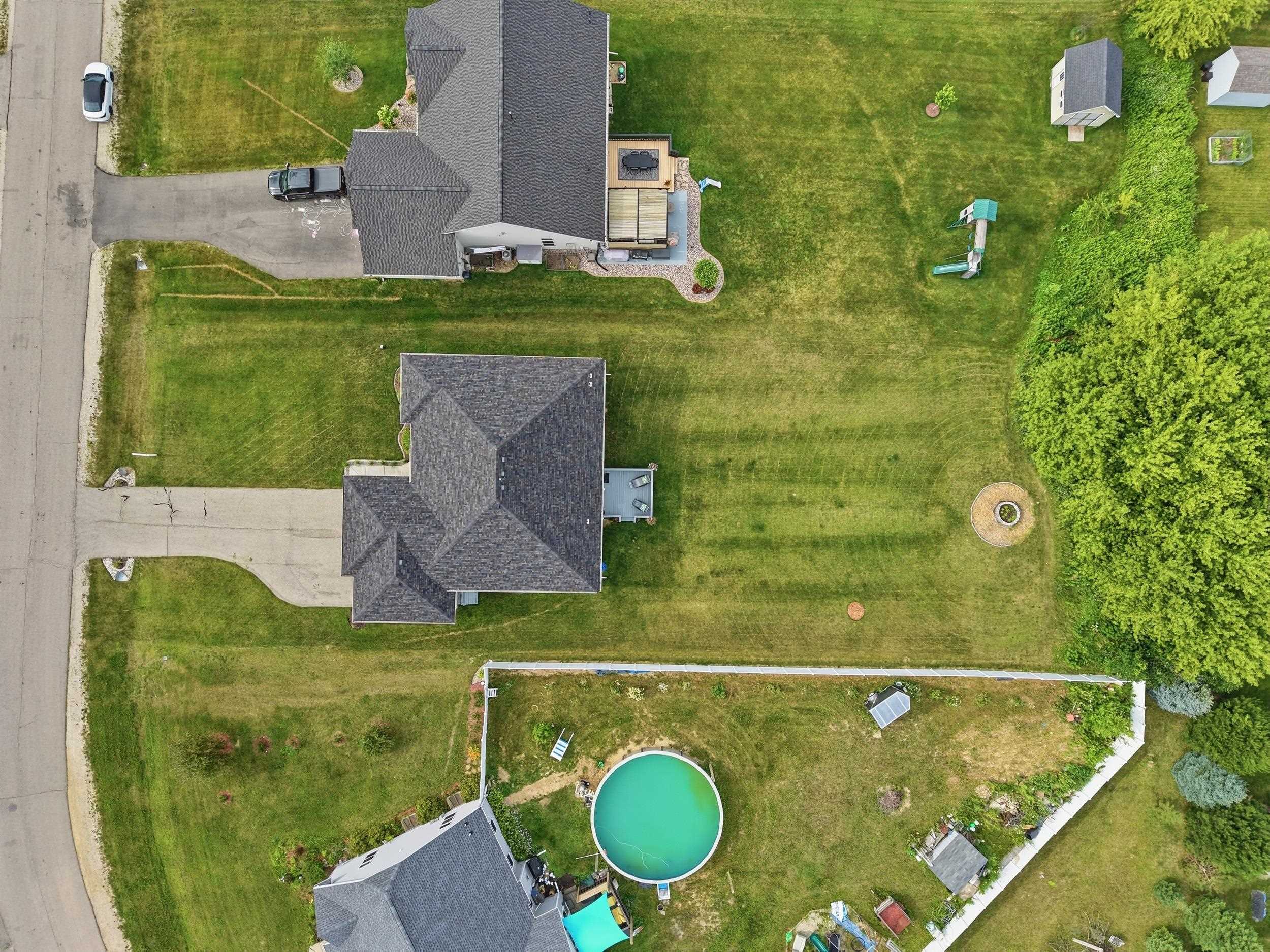 11326 N Crestwood Drive