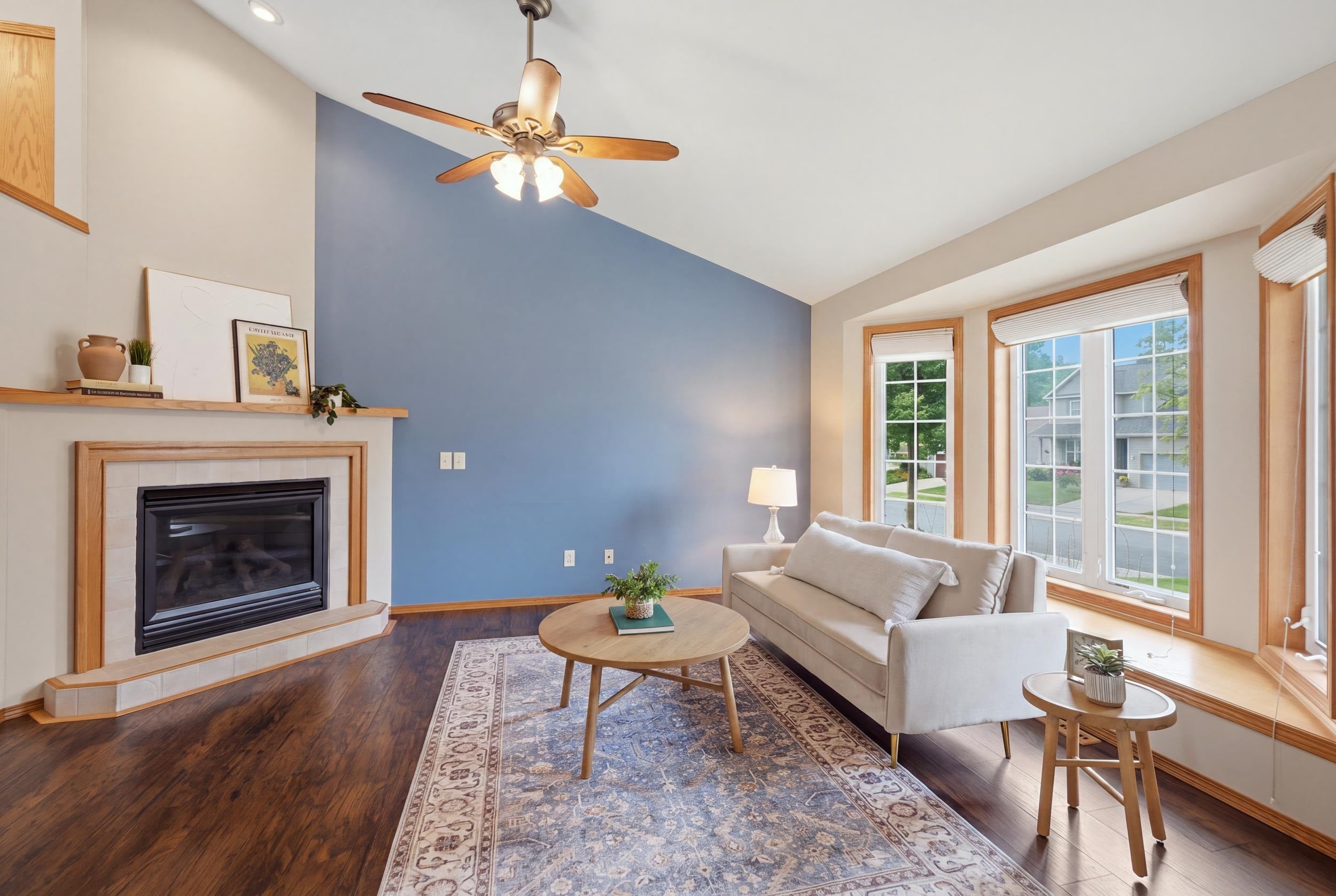 6909 Dominion Drive