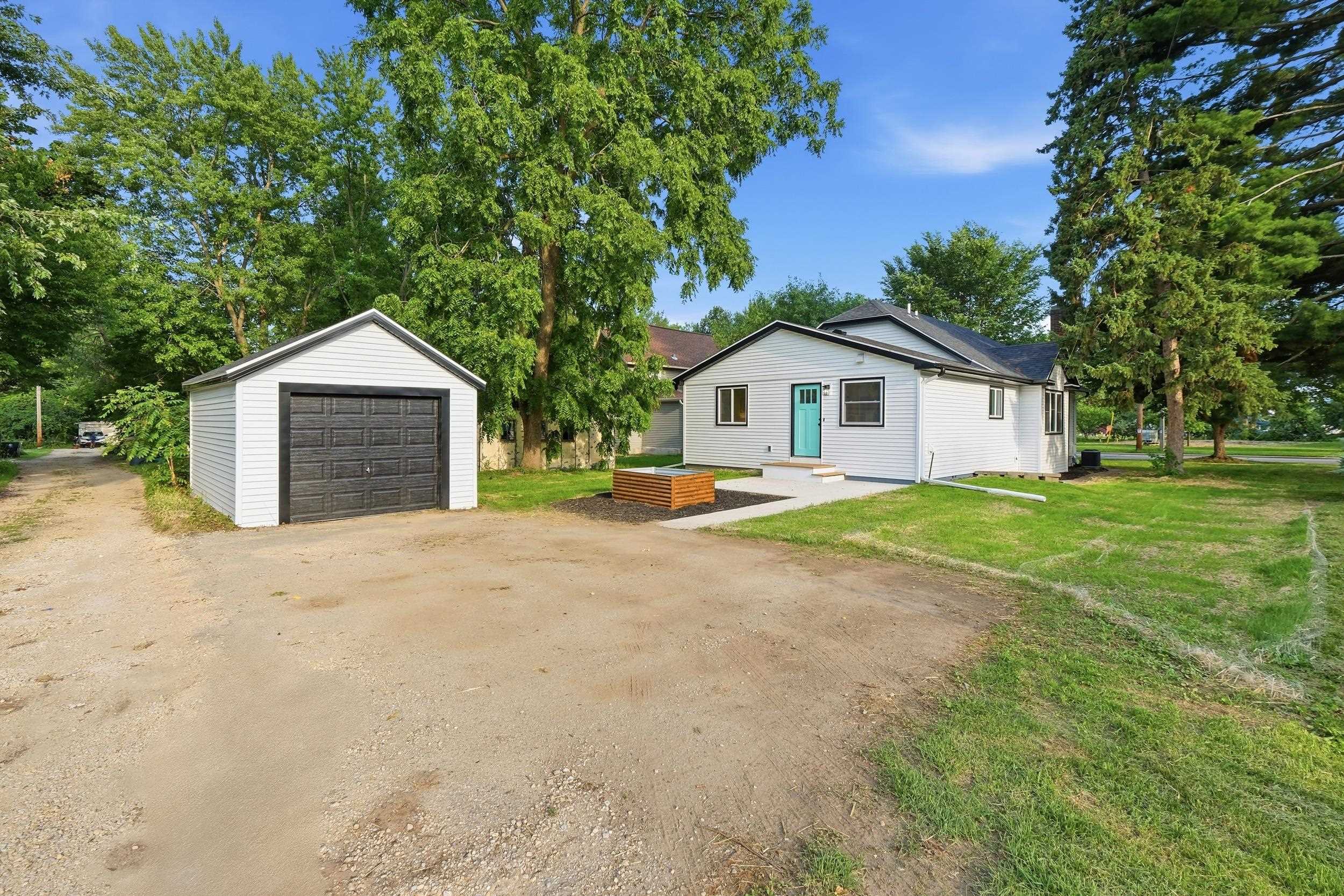 314 Van Deusen Street