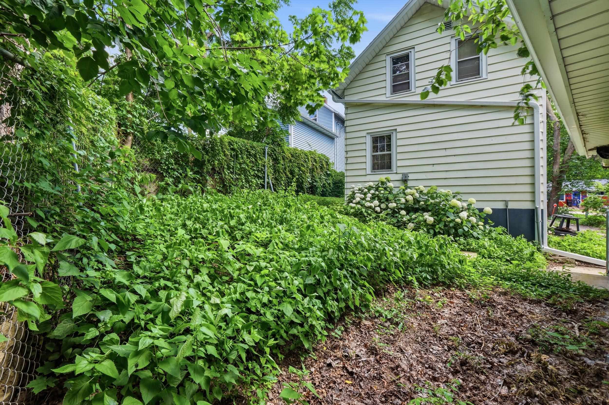 126 North Street