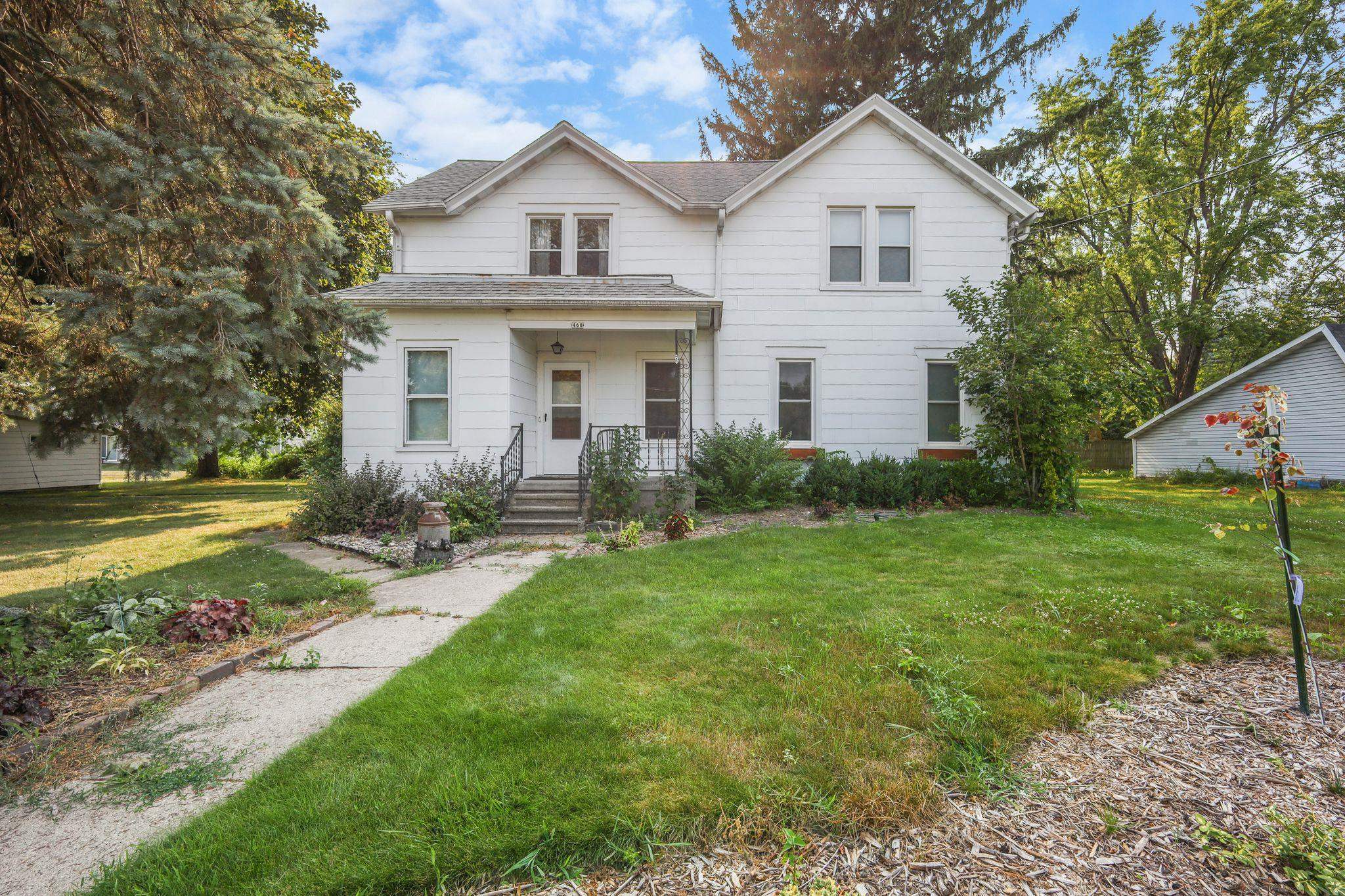 468 River Road