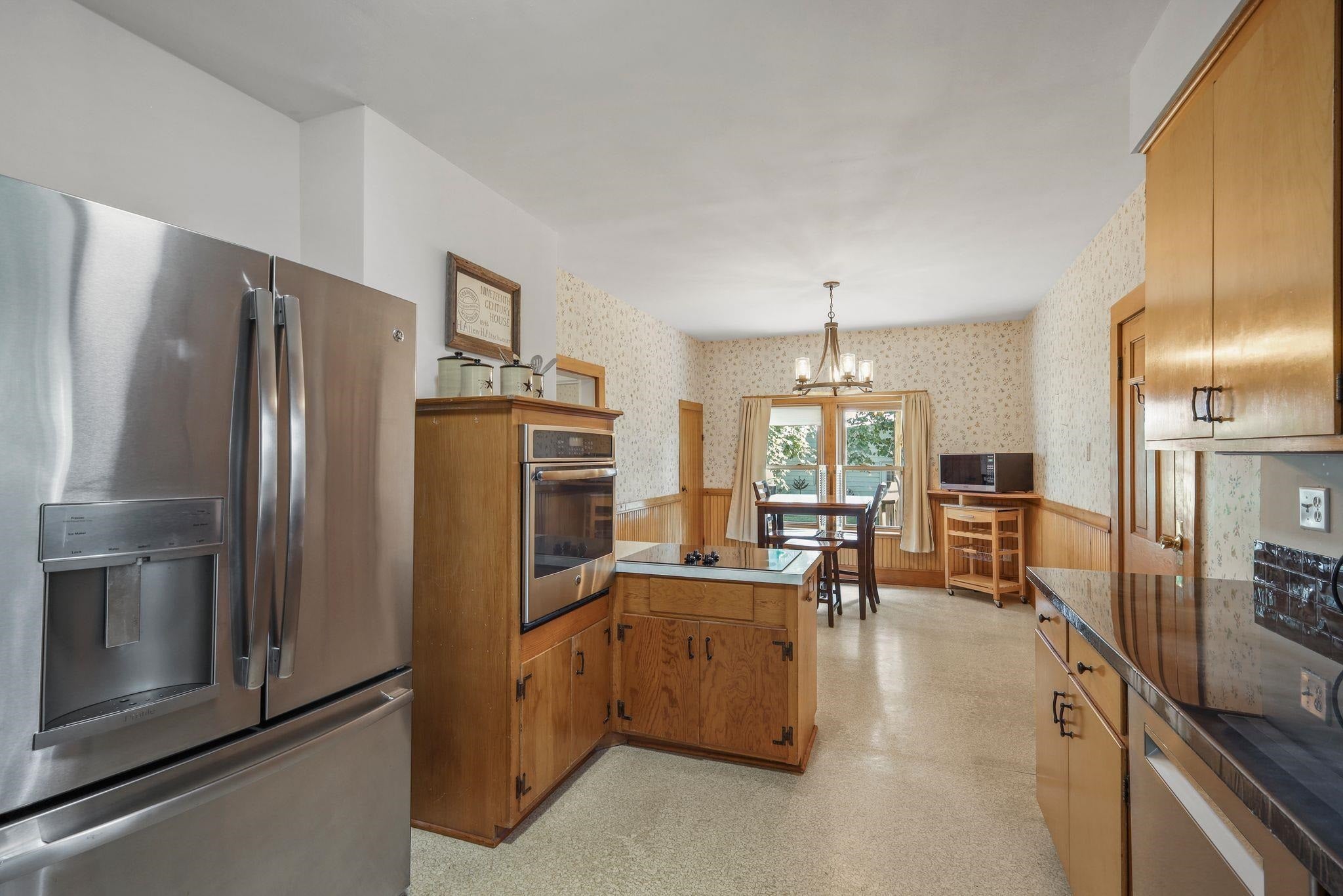 468 River Road
